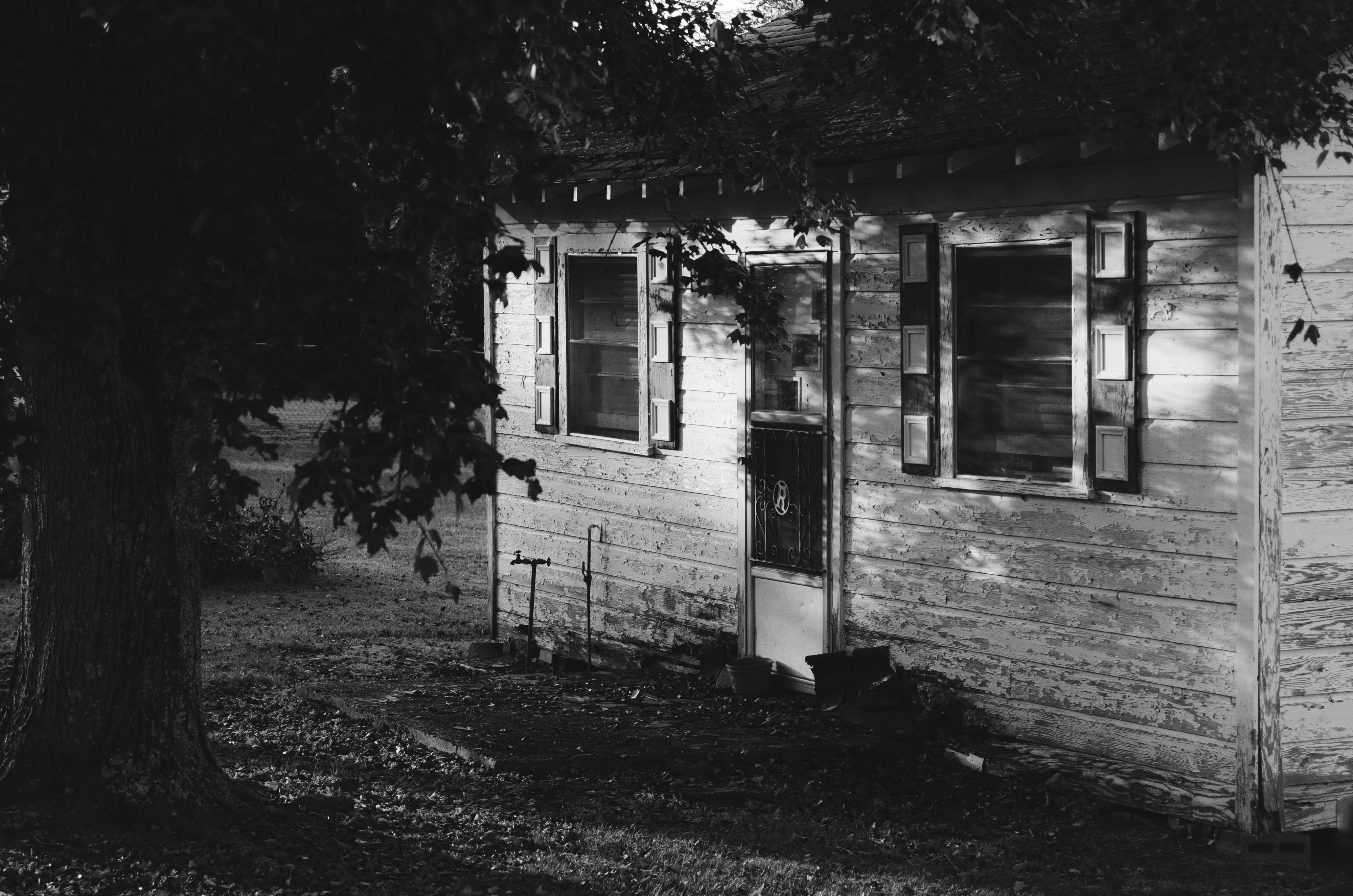 Black and White Rustic House Exterior · Free Stock Photo