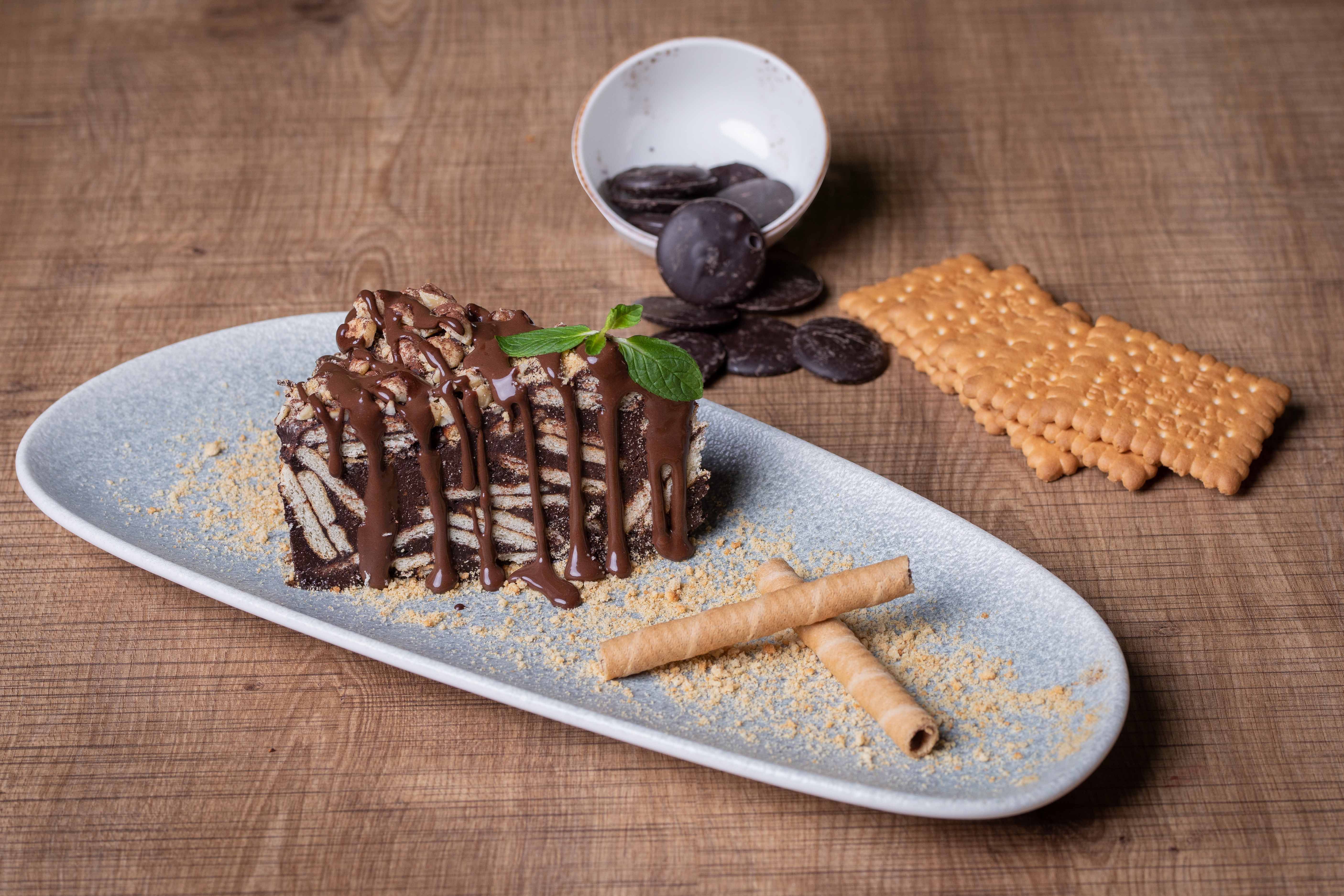 Glazed Fudge Brownies a la Mode