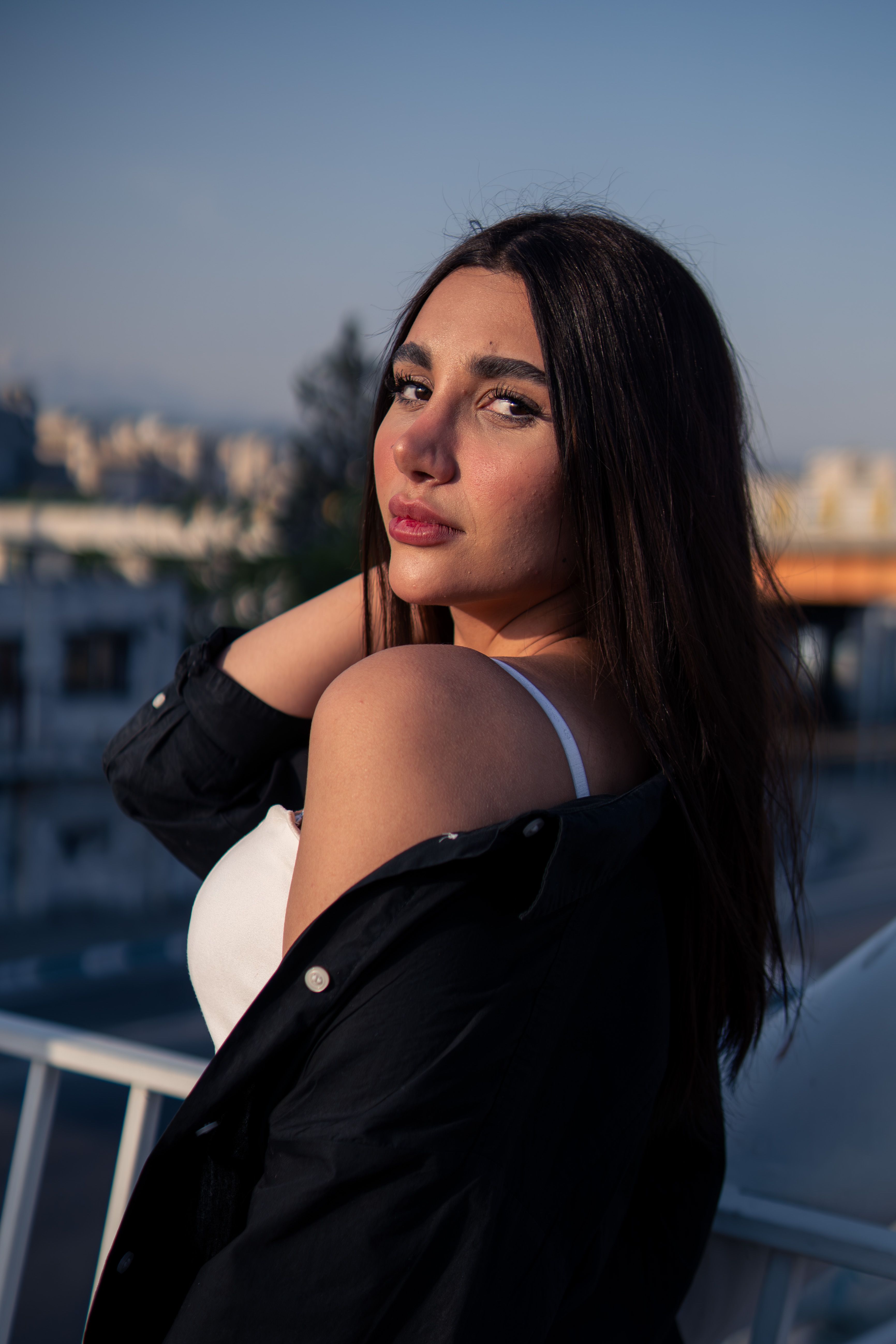 Elegant Outdoor Portrait of a Woman in Tehran · Free Stock Photo