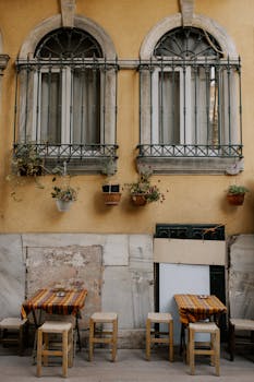 Cozy outdoor café in Istanbul with rustic decor and vintage ambiance.