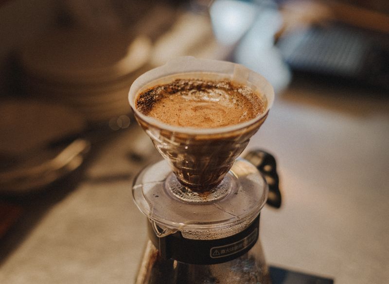 Seduh manual kopi ala kissaten Jepang