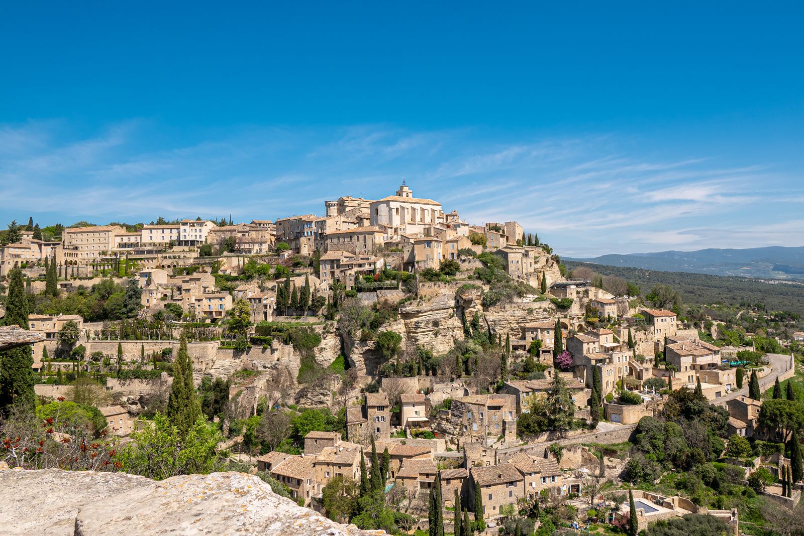 Village de Gordes en Provence et environnement de tournage extérieur