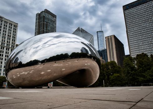 Millennium Park and Cloud Gate walk — Chicago