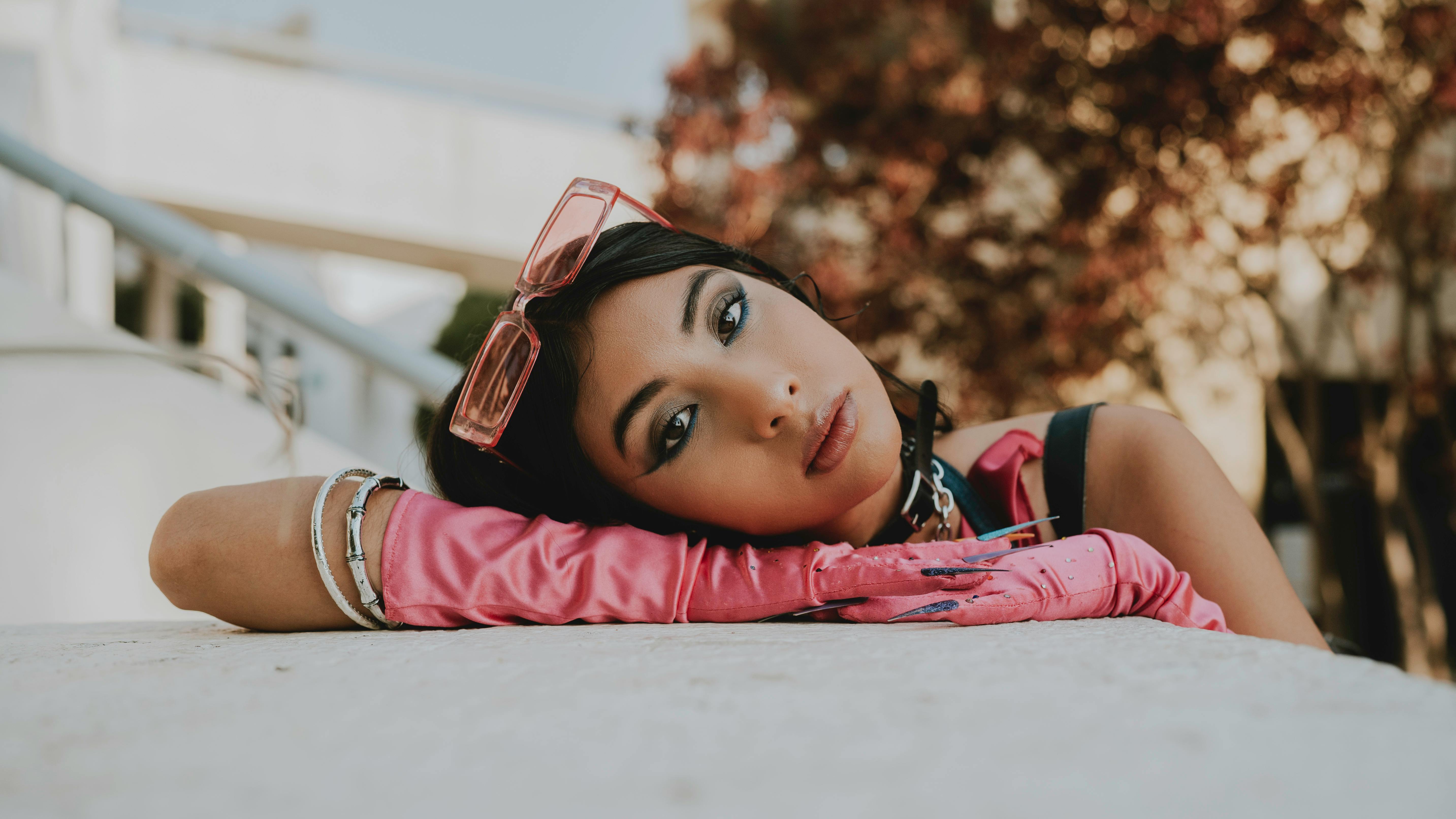 Downblouse+Photo Photos, Download The BEST Free Downblouse+Photo Stock Photos & HD Images