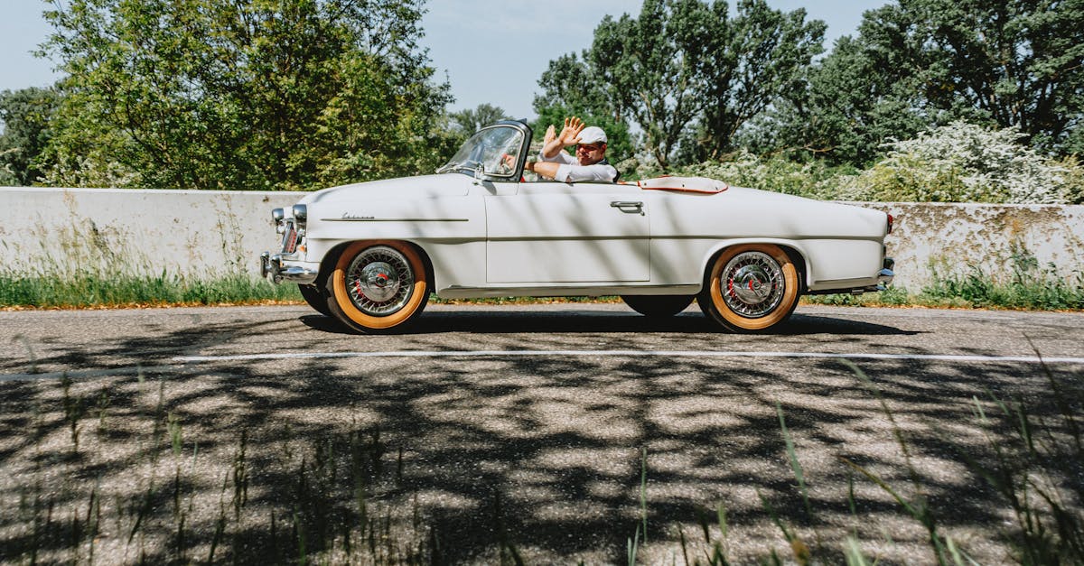 Classic Car Ride on a Sunny Day Roadtrip · Free Stock Photo