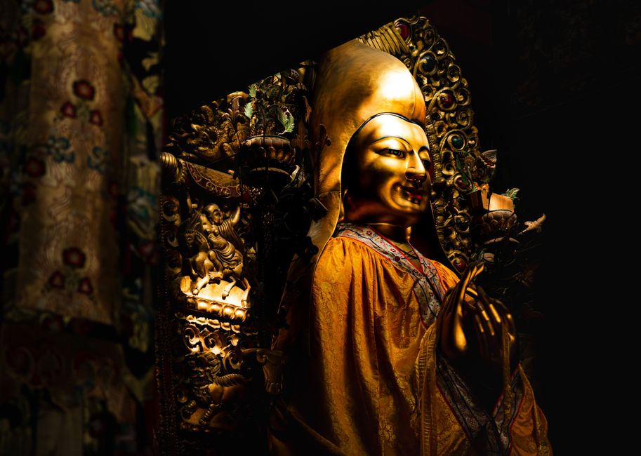 Yonghe Lama Temple & Confucius Temple Beijing — Yonghe Lama Temple (雍和宫)