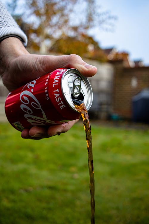 Ingyenes stockfotó coca cola, fémdoboz, ital témában