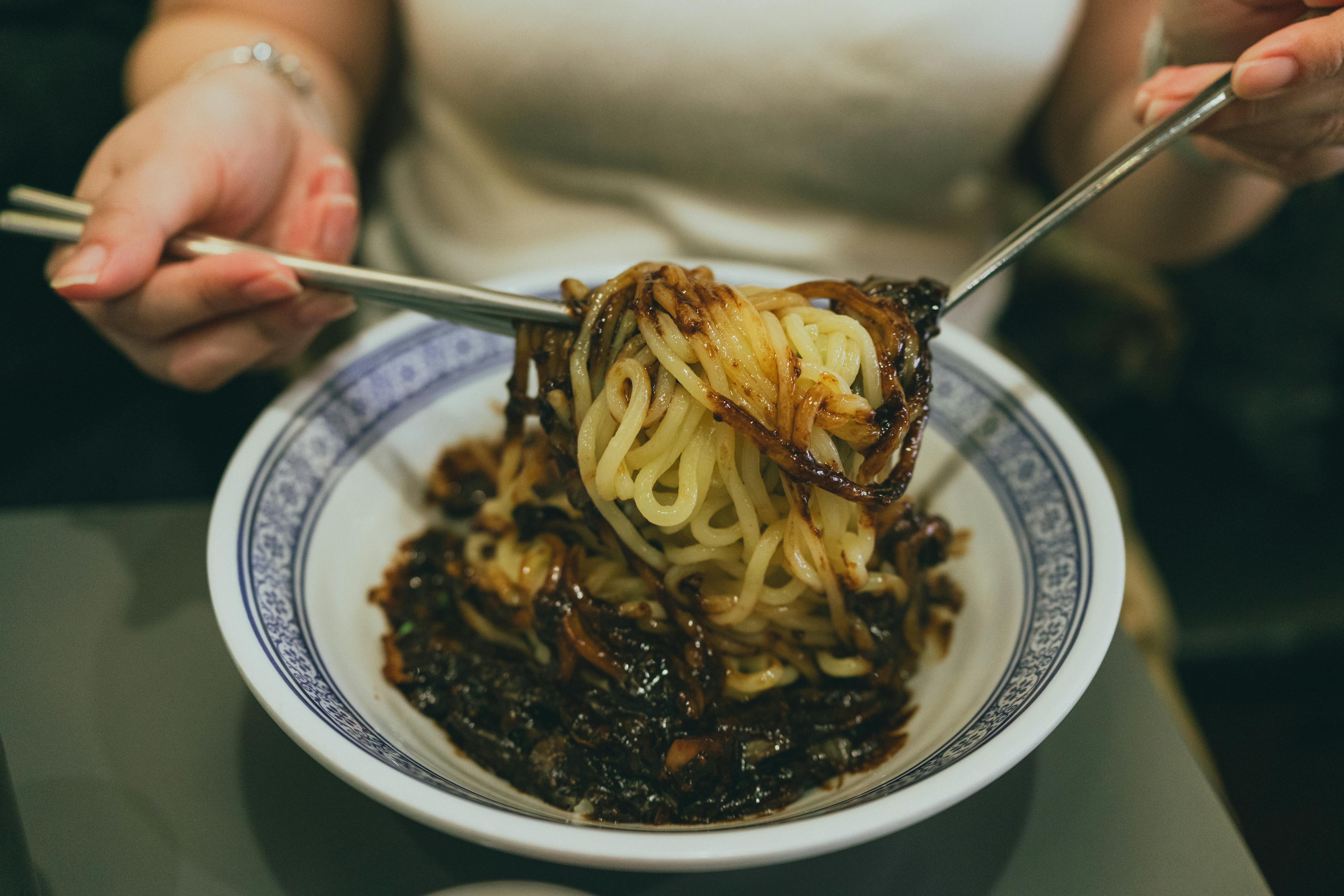인천 차이나타운 짜장면, 진짜 1등 맛집은 어디일까?