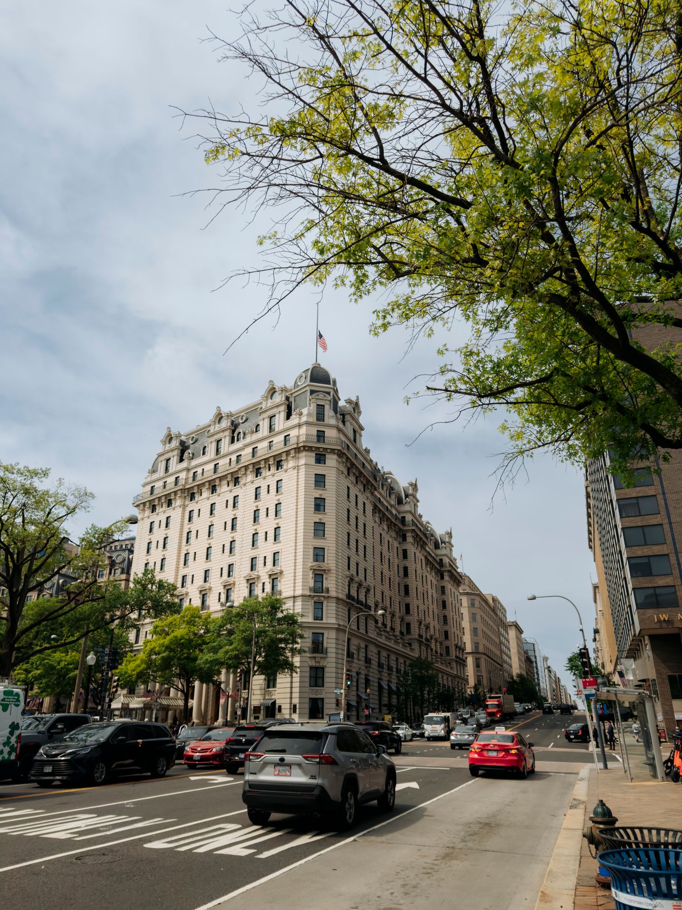 Washington DC business district and historic city environment