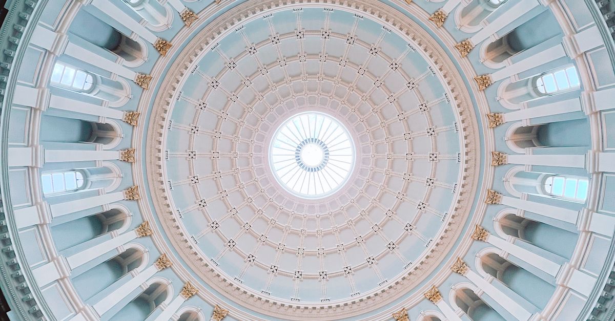Majestic Architectural Dome Interior View · Free Stock Photo