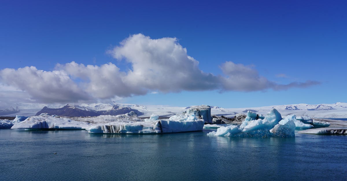 Dinamarca y Groenlandia anuncian un aumento de la presencia militar danesa en Groenlandia y sus alrededores Dinamarca y Groenlandia anuncian un aumento de la presencia militar danesa en Groenlandia y sus alrededores