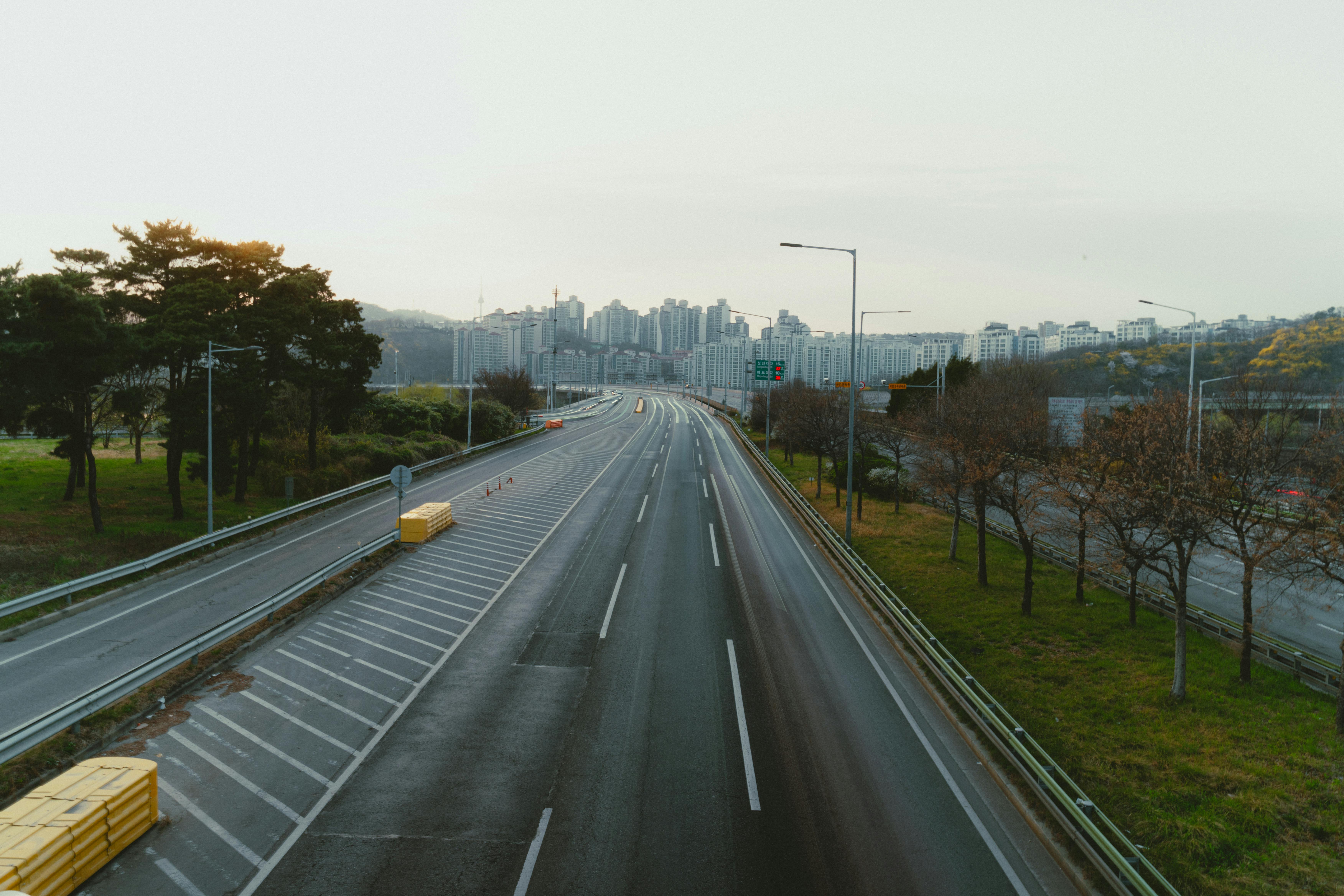 Cameroon, South Korea review CFA93 billion development