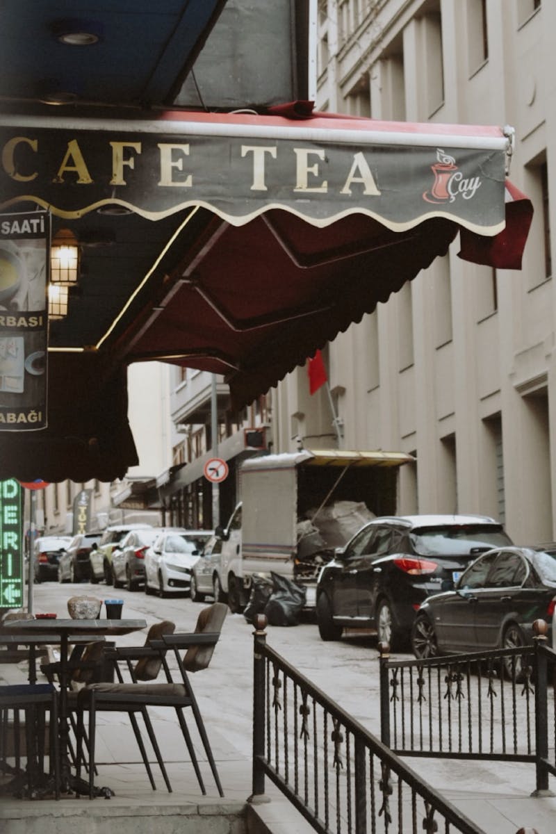 Business Summaries - Beating The Street By Peter Lynch