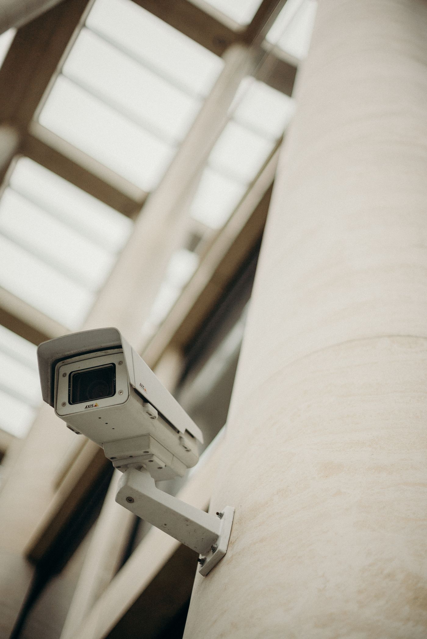 SIA licensed security guard providing manned guarding services in London