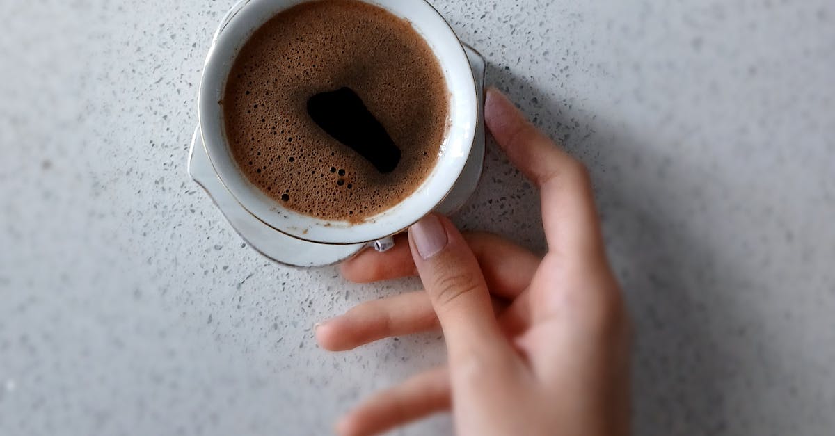 臺華窯44歲生日 展現花藝融合瓷藝生活品味