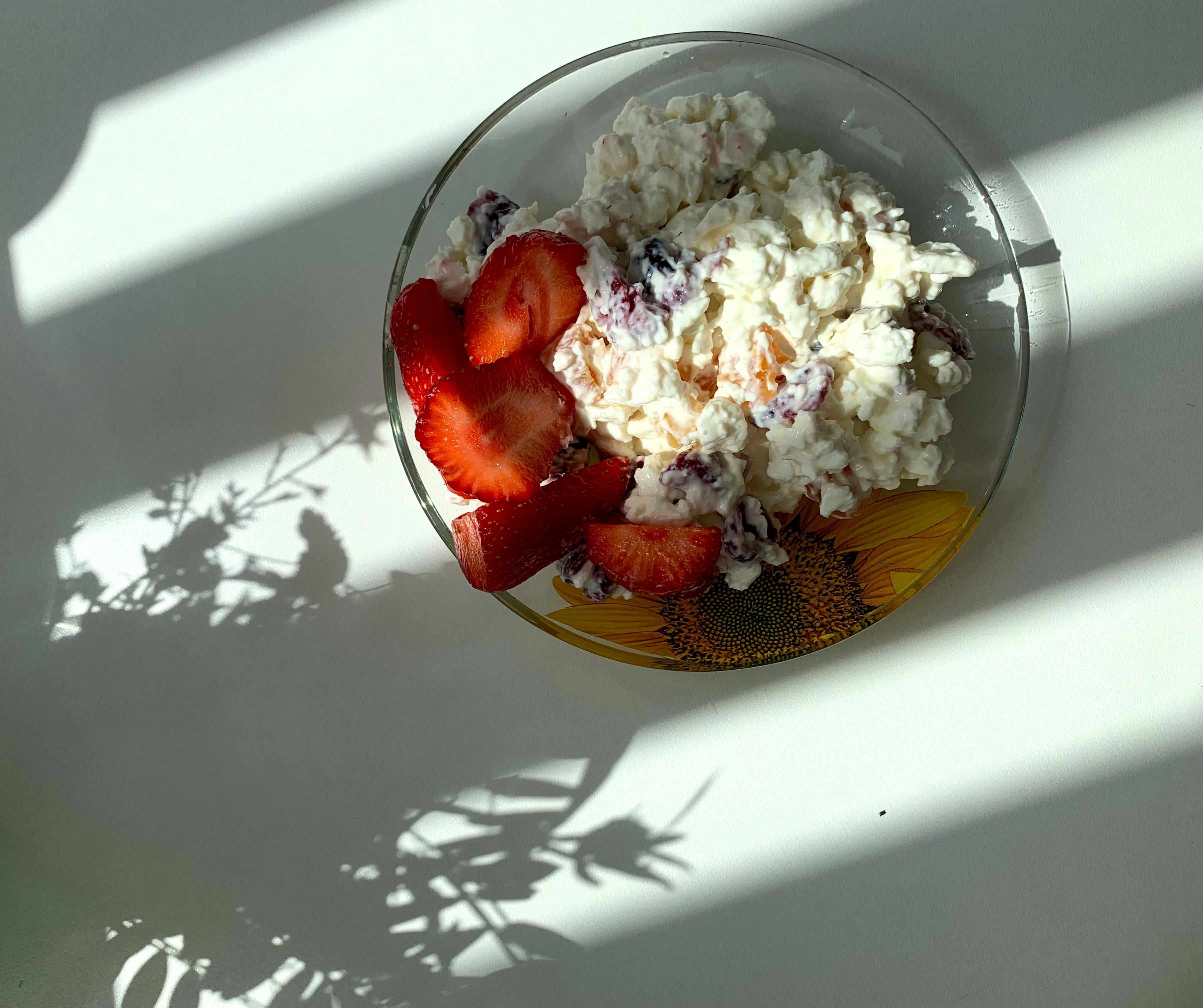 Cottage cheese bowls with nuts and fruit