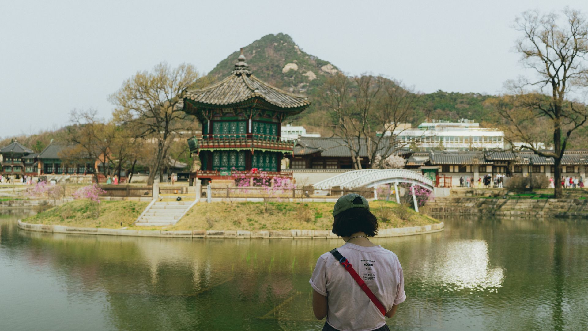 esim korea selatan memudahkan navigasi menuju destinasi wisata Seoul seperti Gyeongbokgung