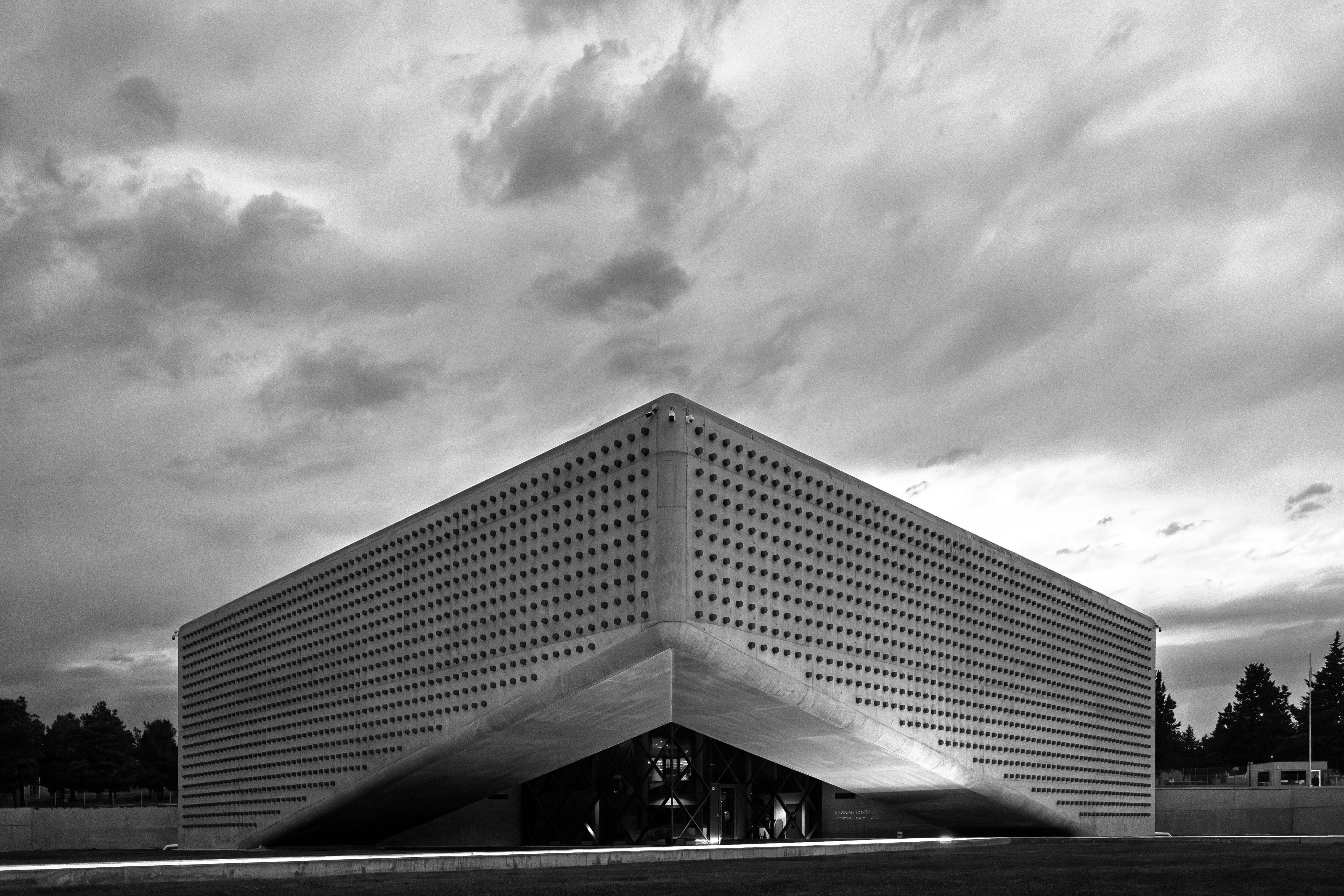 一頁式網站 vs 電商網站：兩種網站其實解決不同問題圖片