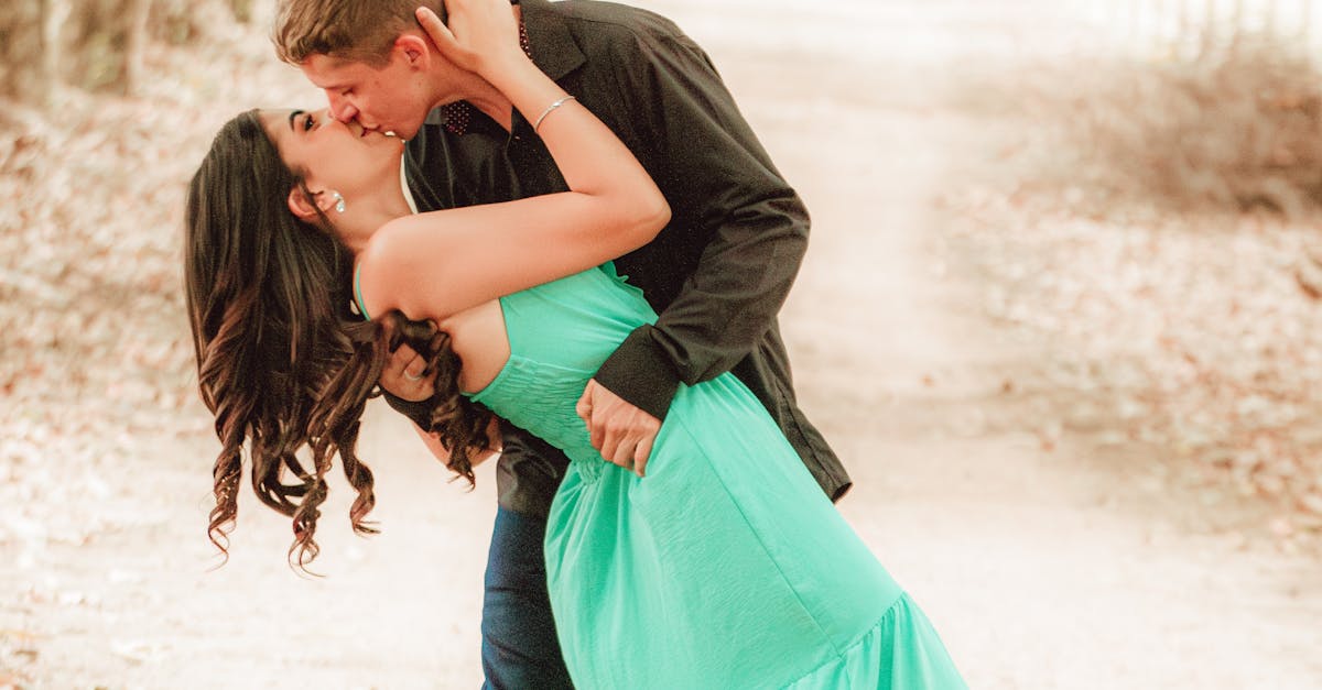 泫雅甜蜜分享新婚生活:只要和龍俊亨同在,失眠多年的她竟然康復了!