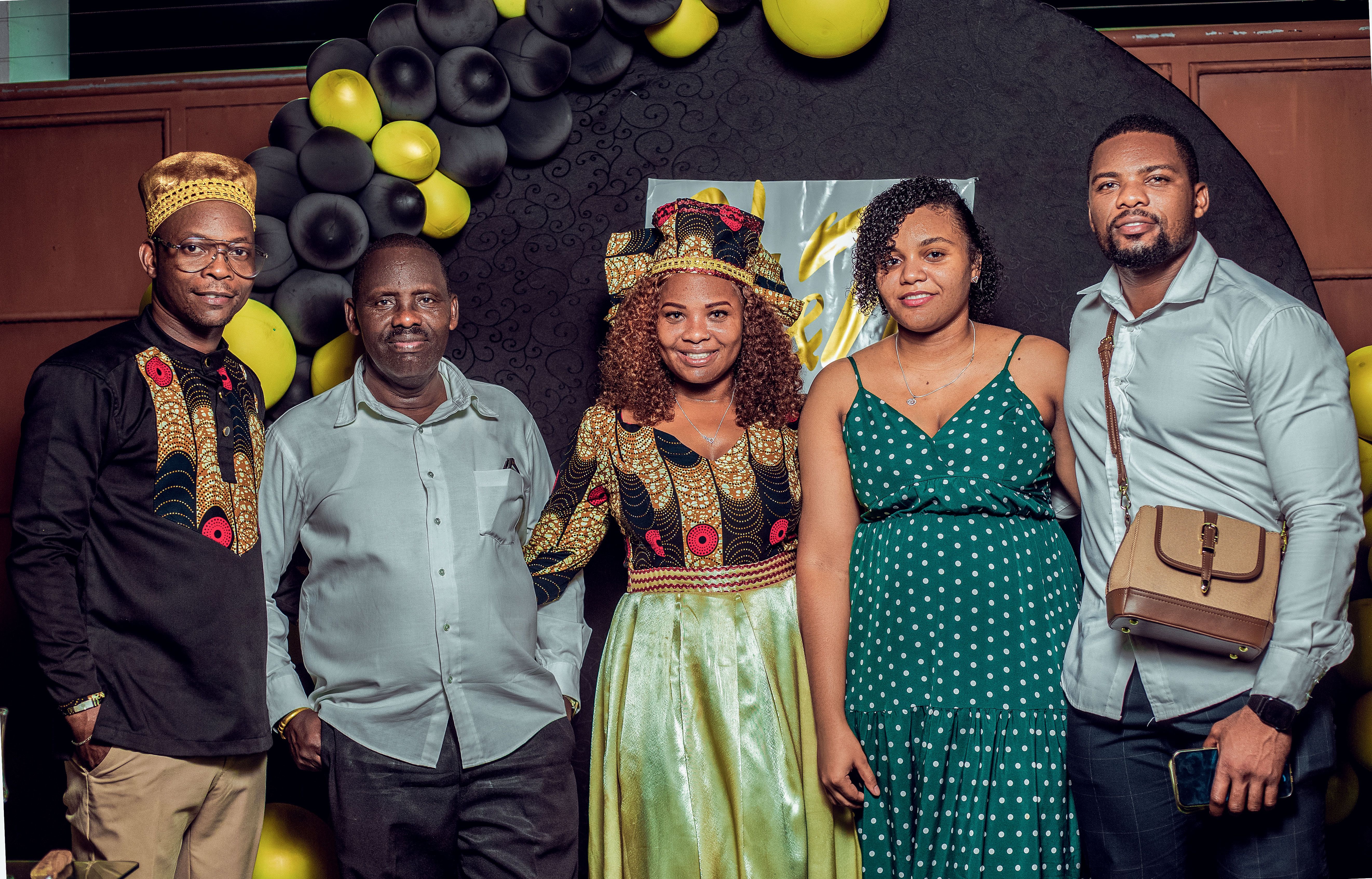 group-portrait-at-an-indoor-celebration-event-free-stock-photo