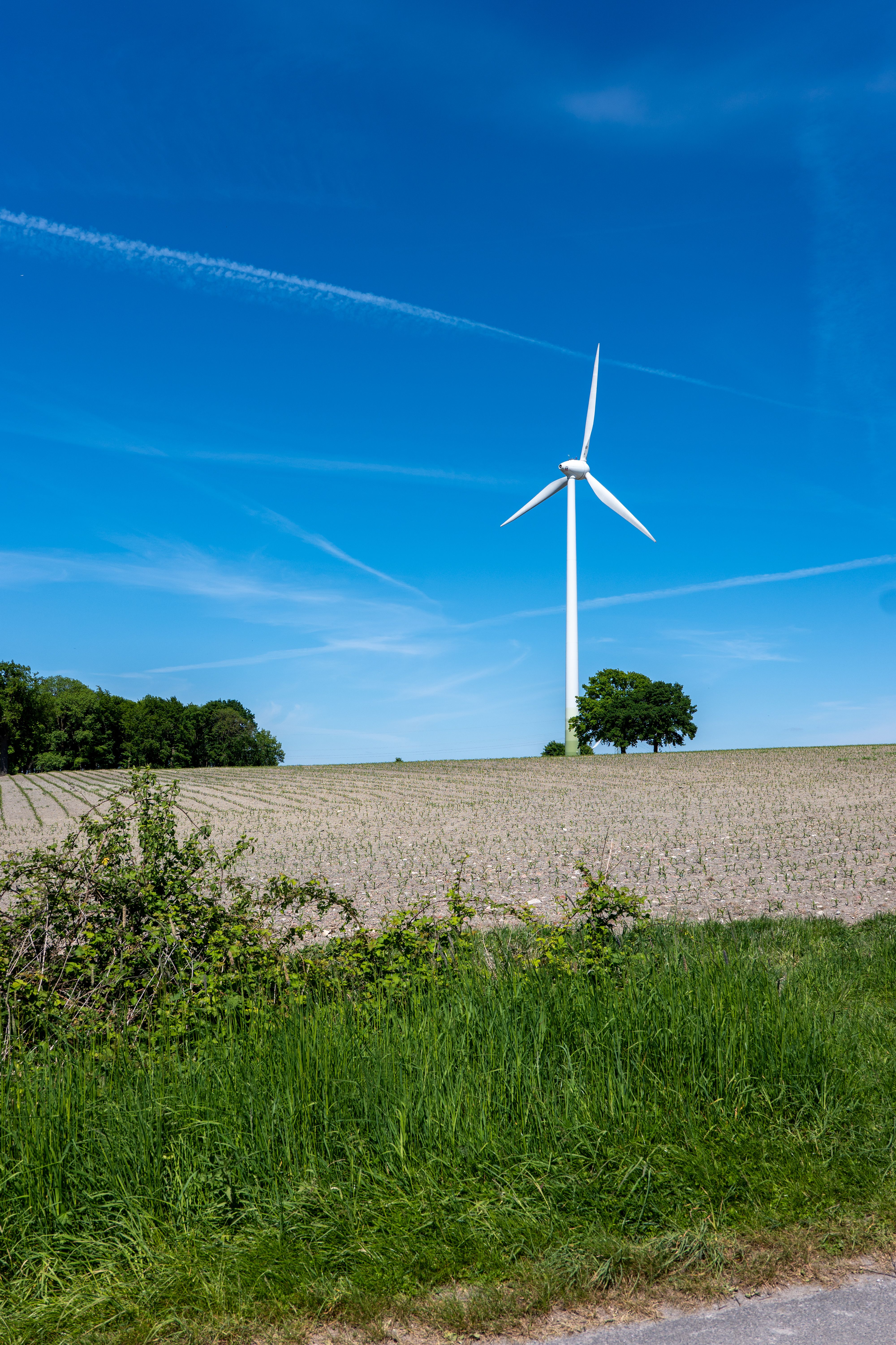 Wind Turbine in Scenic Countryside Landscape · Free Stock Photo