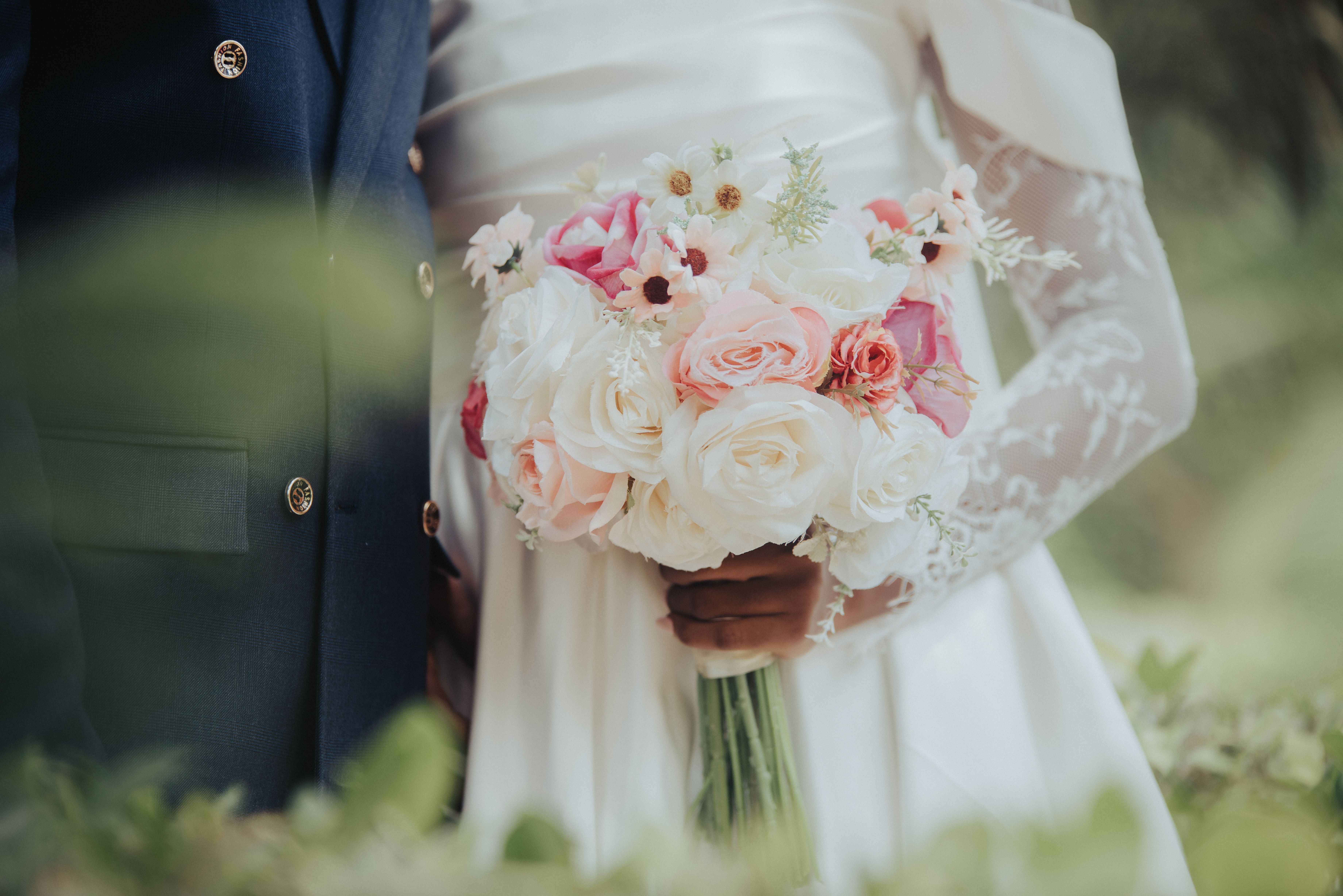 Elegant African Wedding with Floral Bouquet  Free Stock Photo
