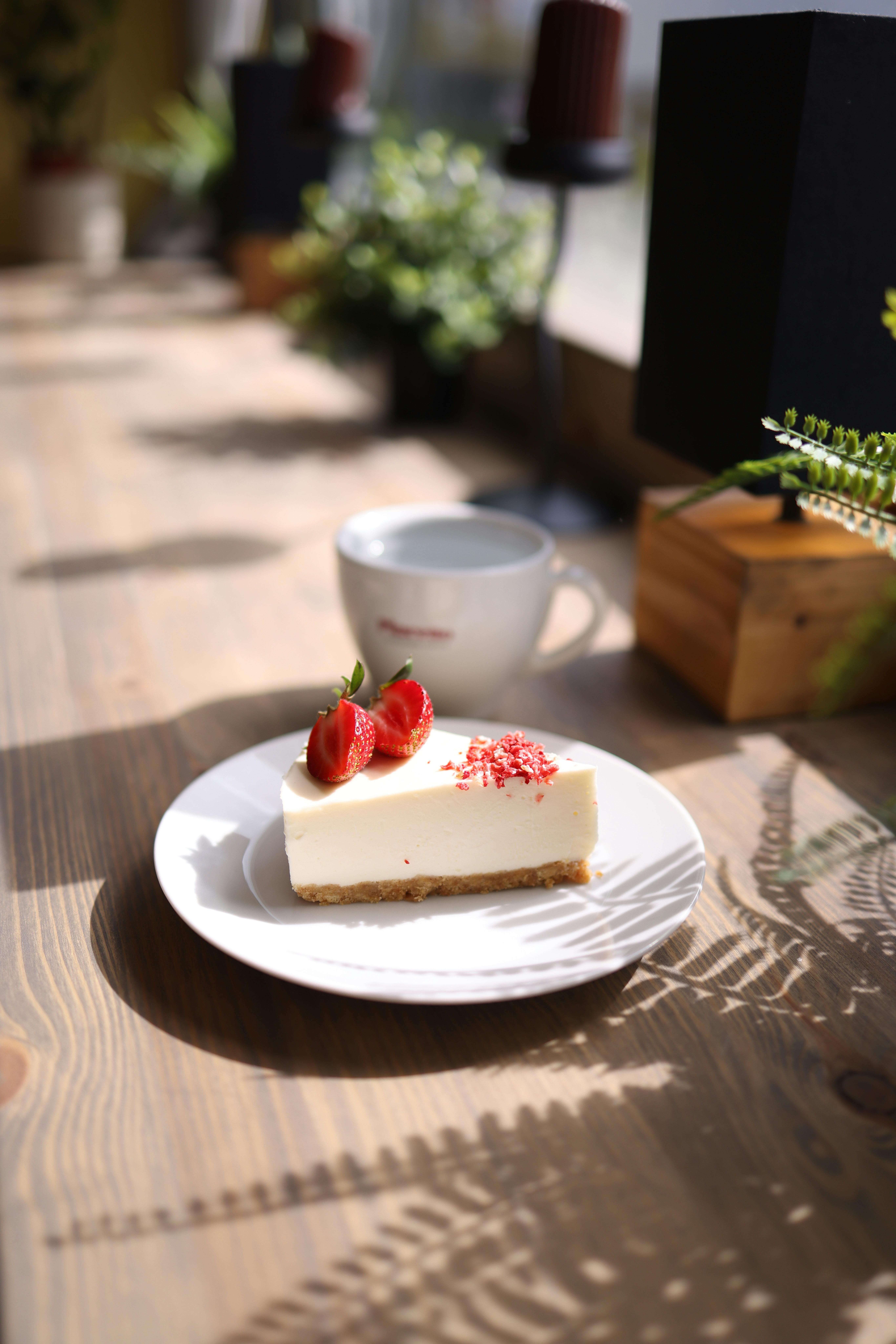 The Cheesecake Factory, Inc.: Revolutionizing Cheesecake Dining