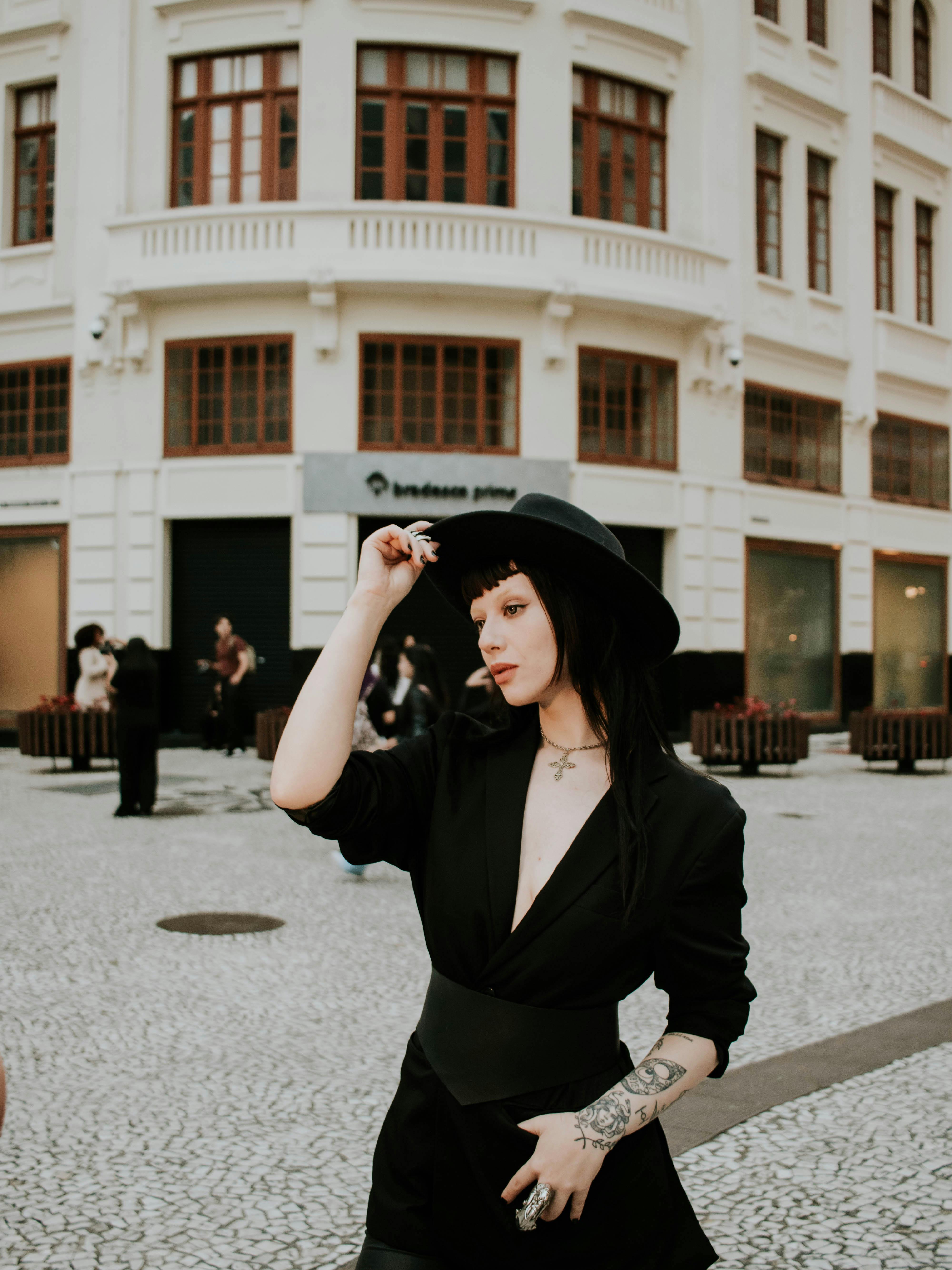 Naked+Women+And+Men+Kissing Photos, Download The BEST Free Naked+Women