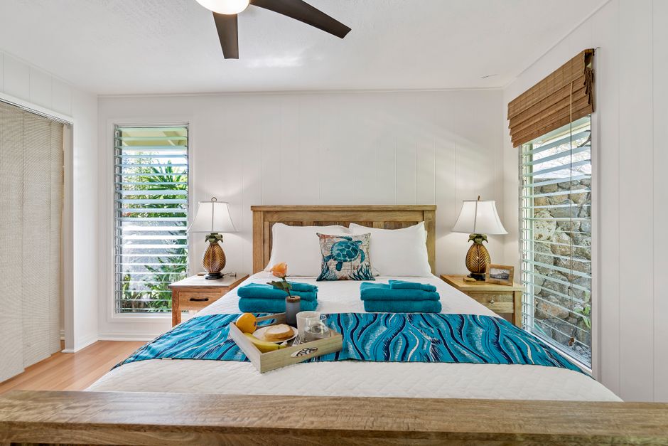 Clean, welcoming room in a transitional housing facility - transitional housing for veterans
