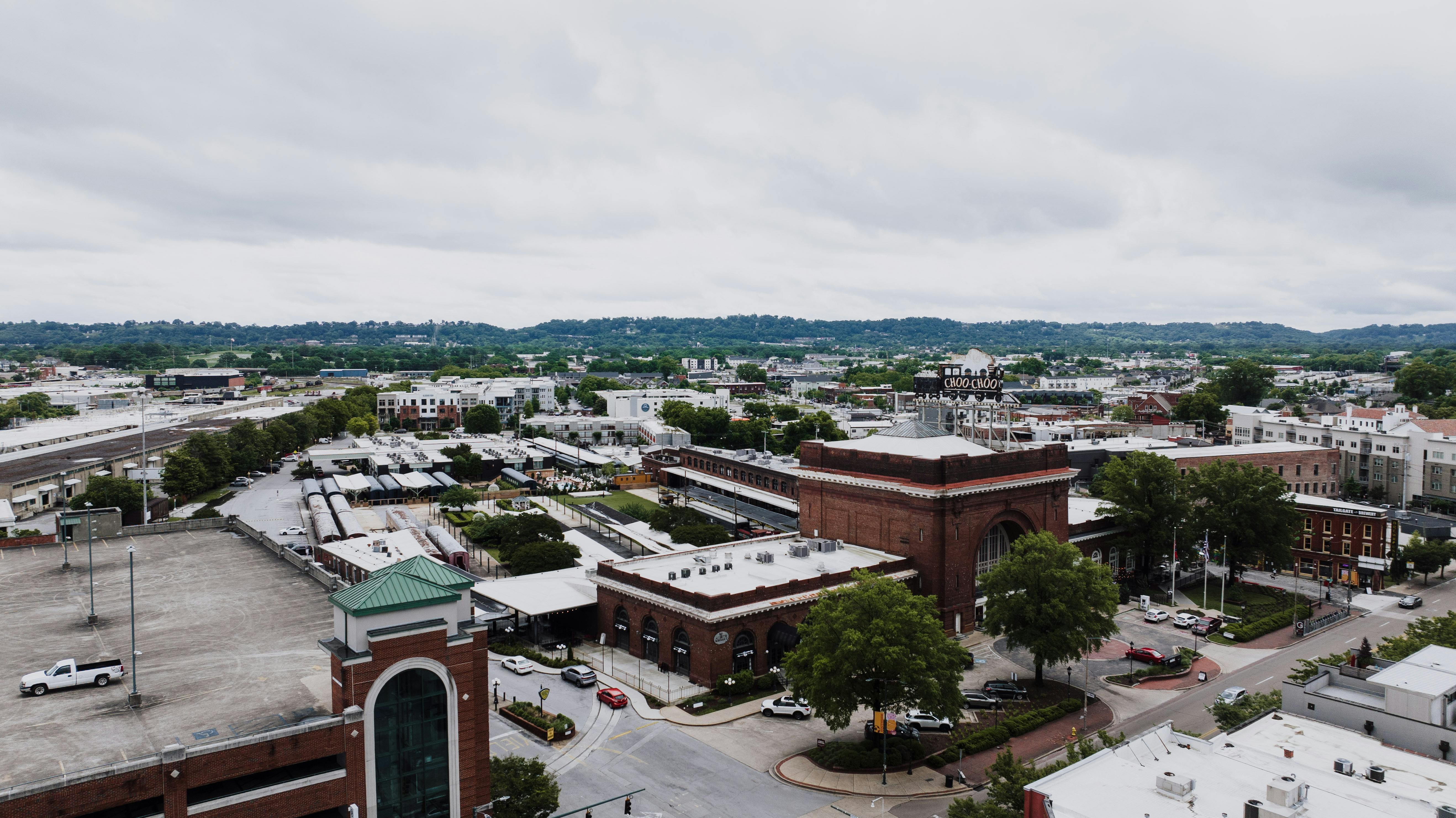 City Council OKs contract for Wright Street Parking Deck repairs, maintenance — Photo by K on Pexels
