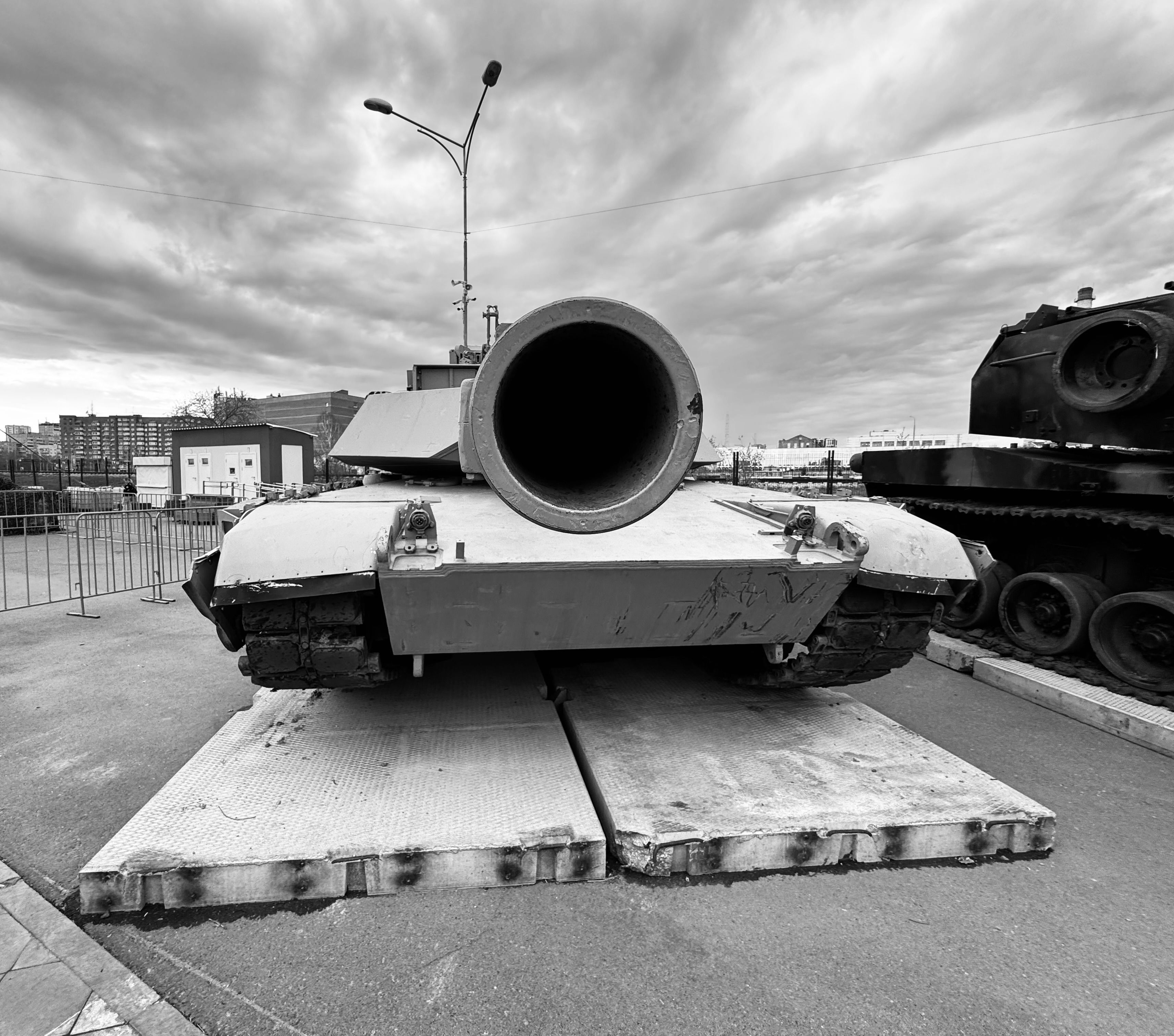 Front View of Military Tank in Black and White · Free Stock Photo