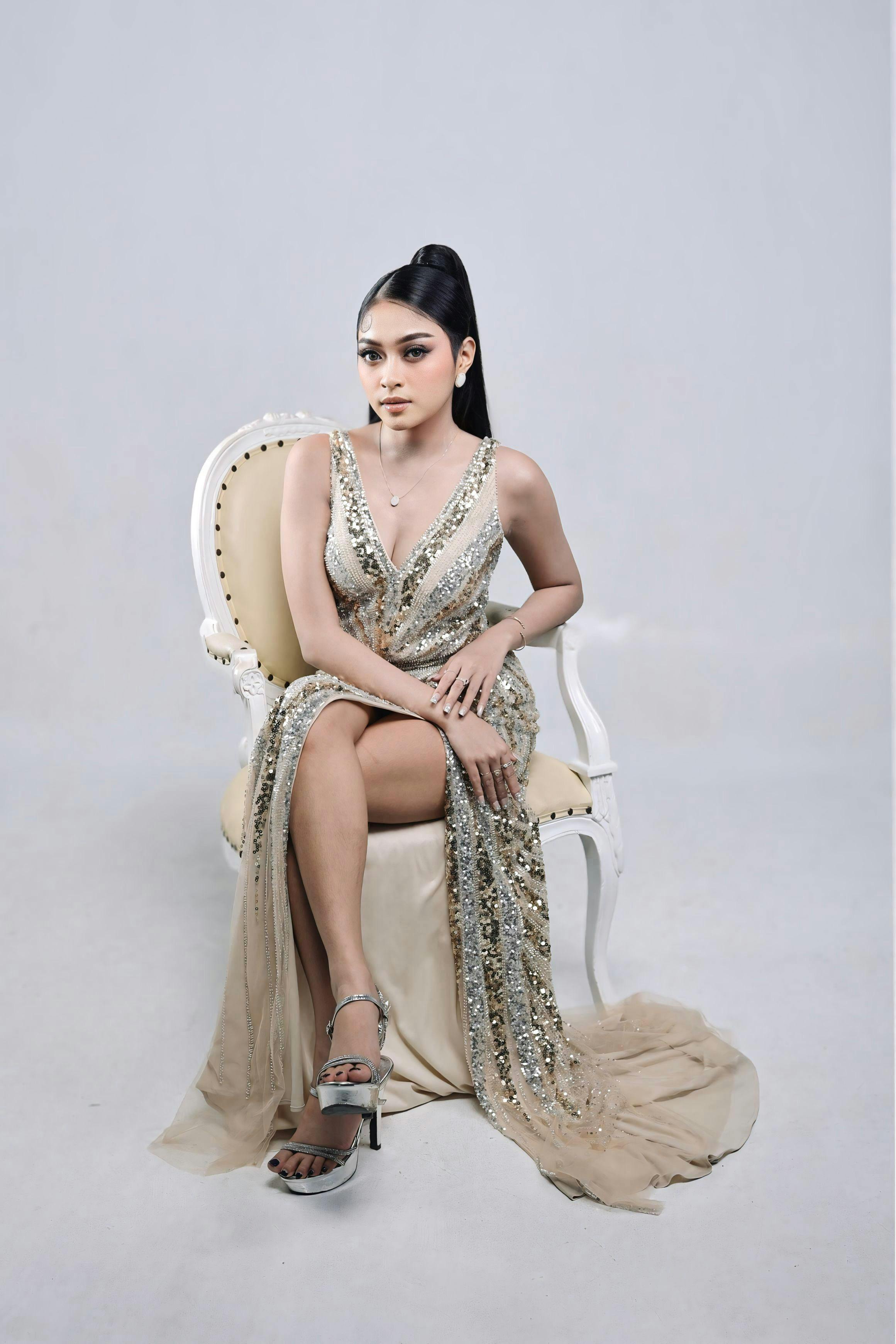 Upskirts Women Photos, Download The BEST Free Upskirts Women Stock