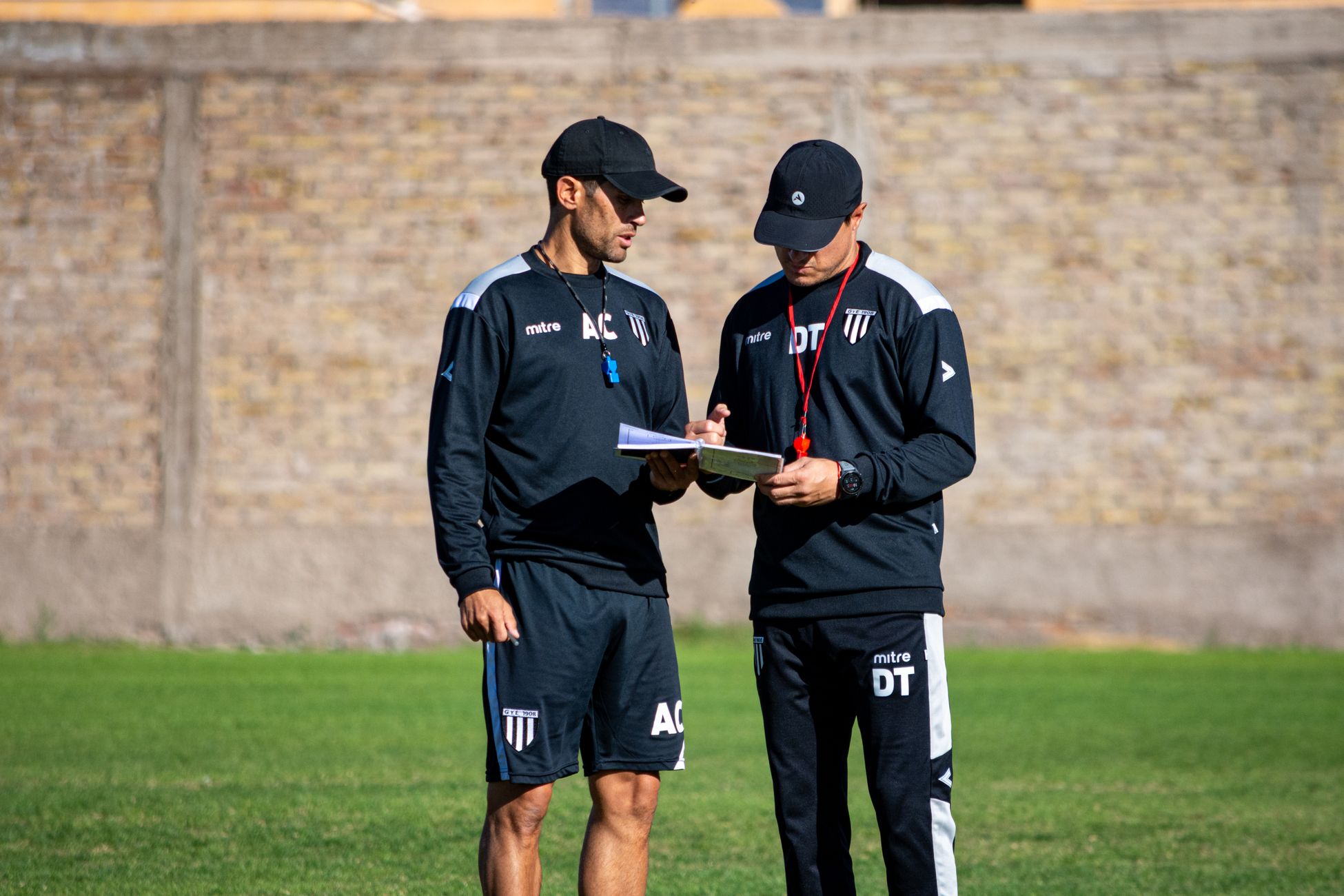 Trainer Abel Darwinkel acht HHCombi klaar voor vierde klasse