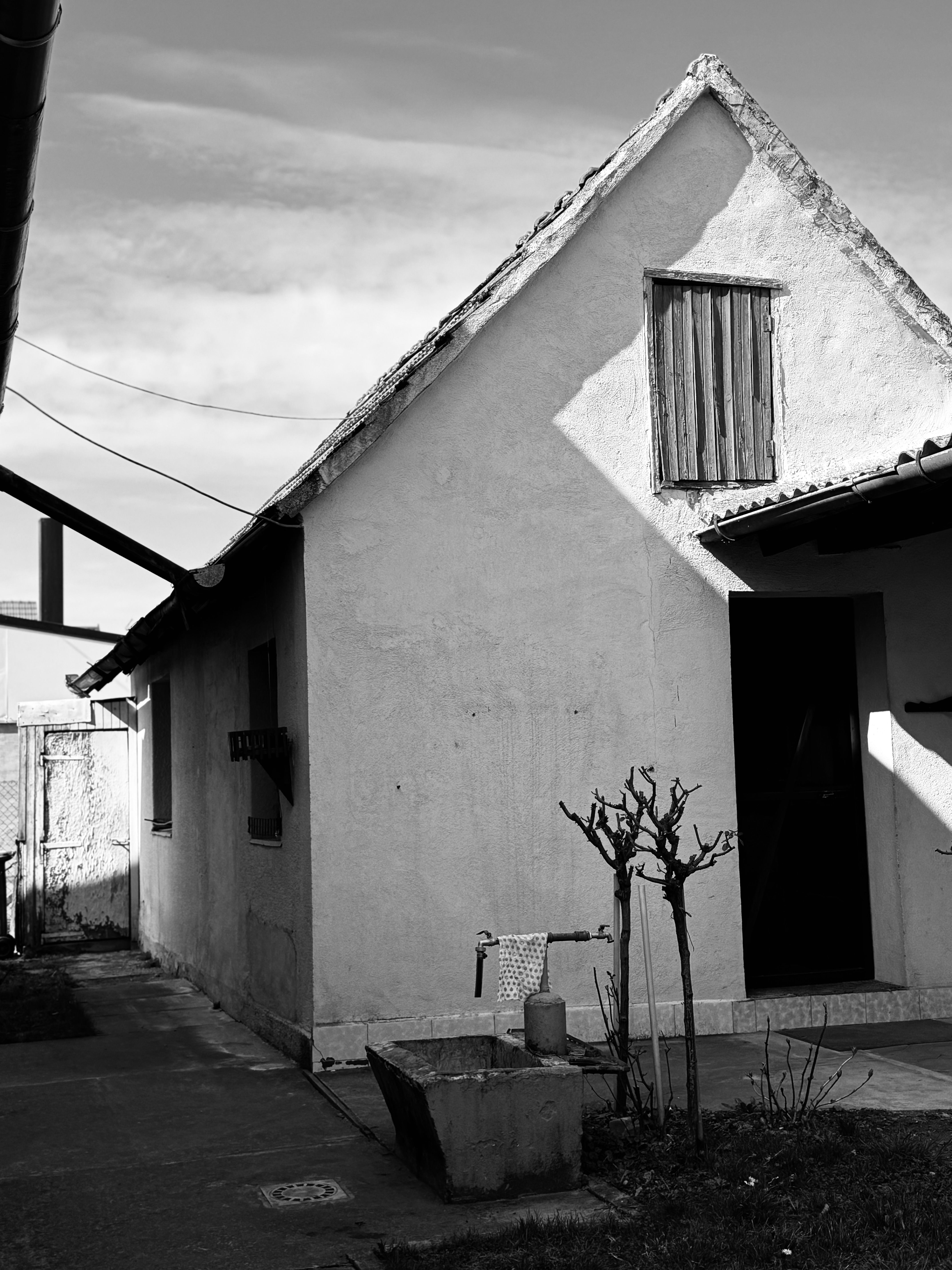 House Texture Photos, Download The BEST Free House Texture Stock Photos ...