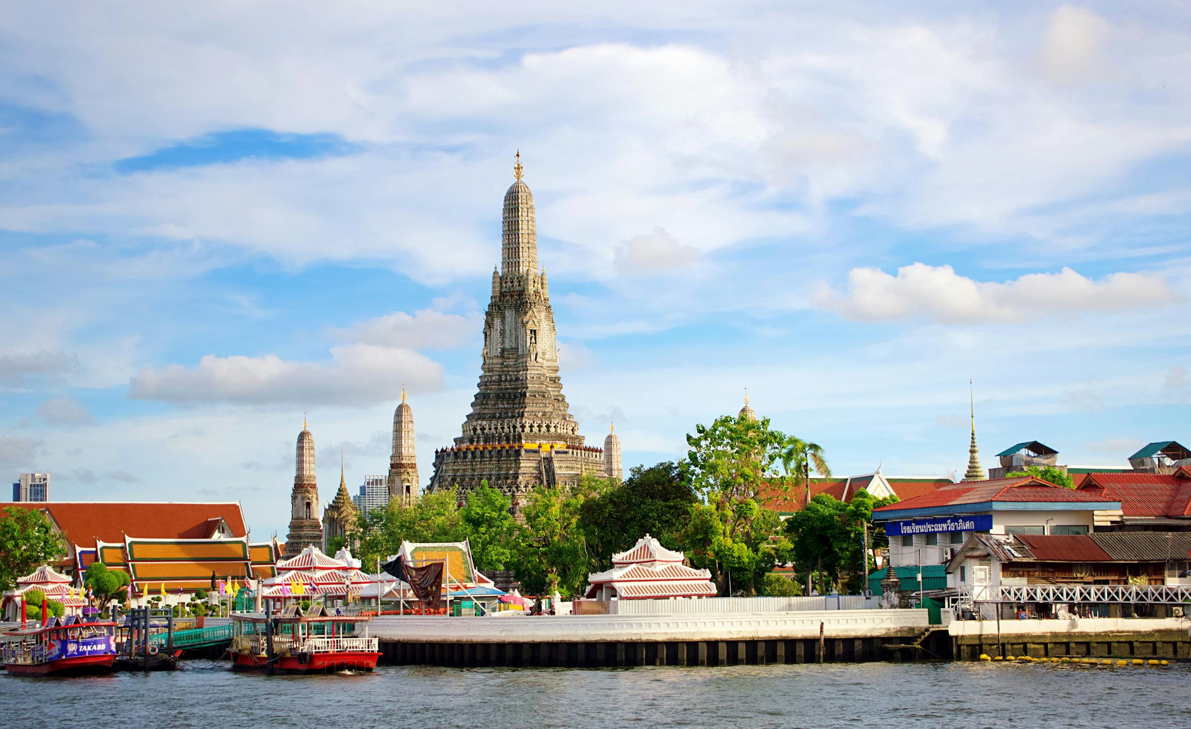 Scenic View of Wat Arun Temple, Bangkok