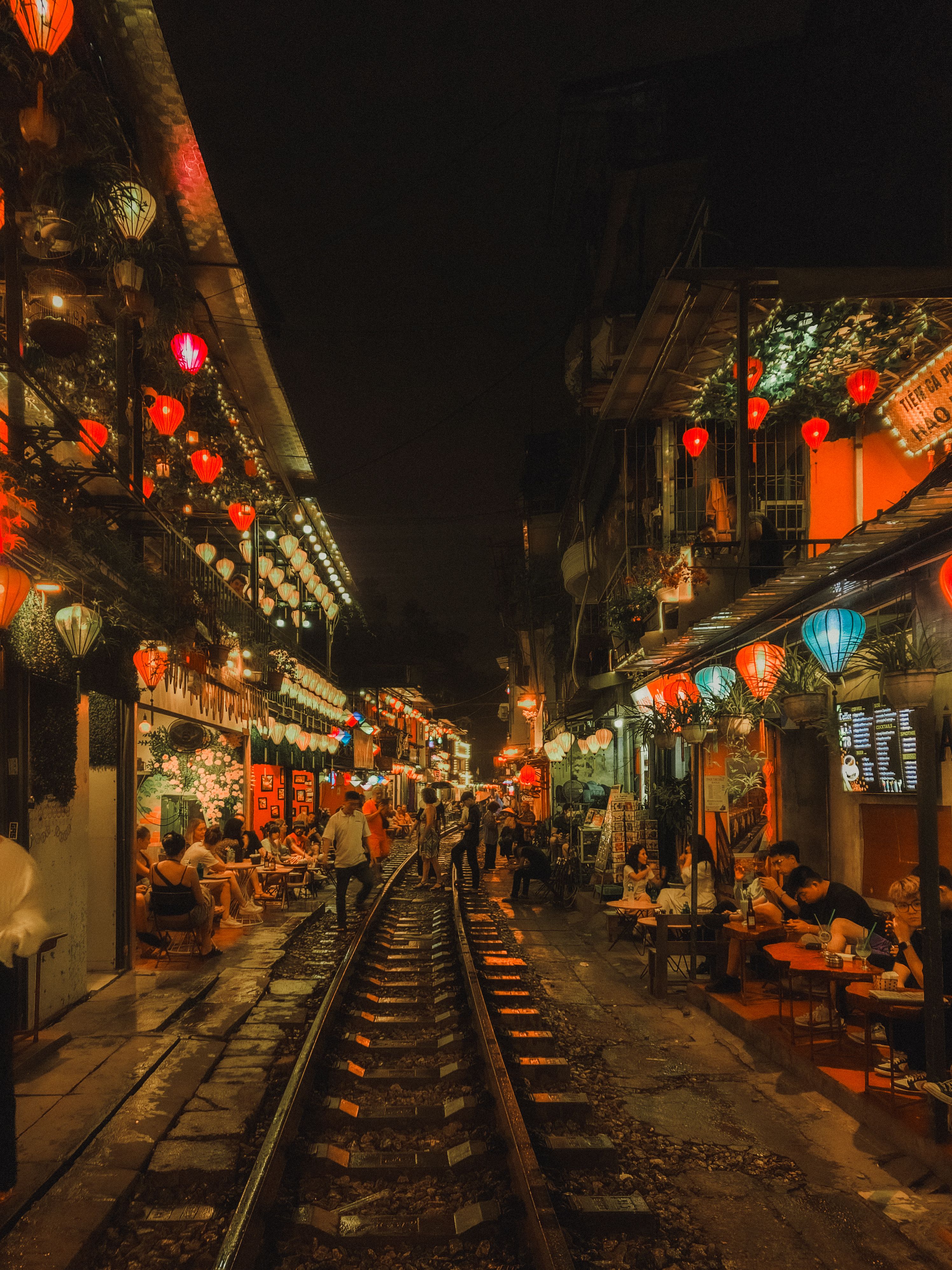 enchanting-night-scene-at-hanoi-train-street-free-stock-photo