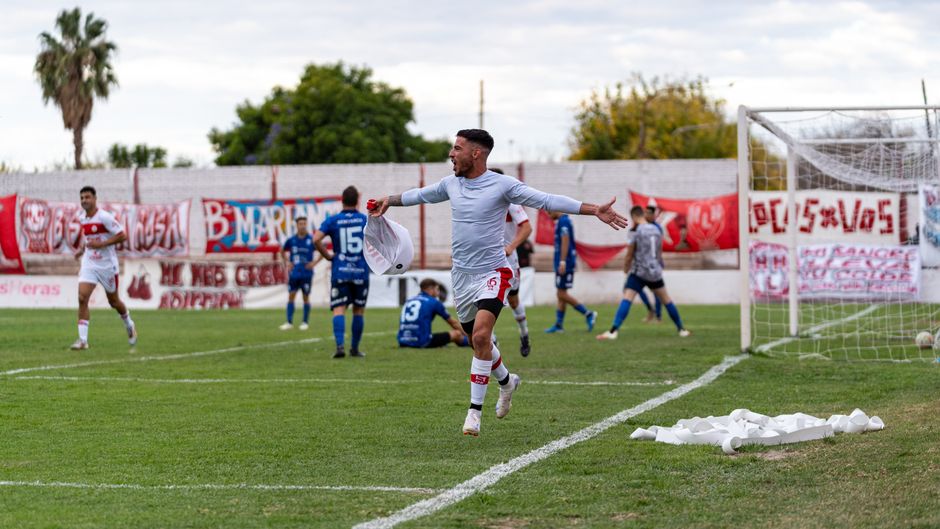 Peruanos en el exterior brillan con goles y actuaciones destacadas