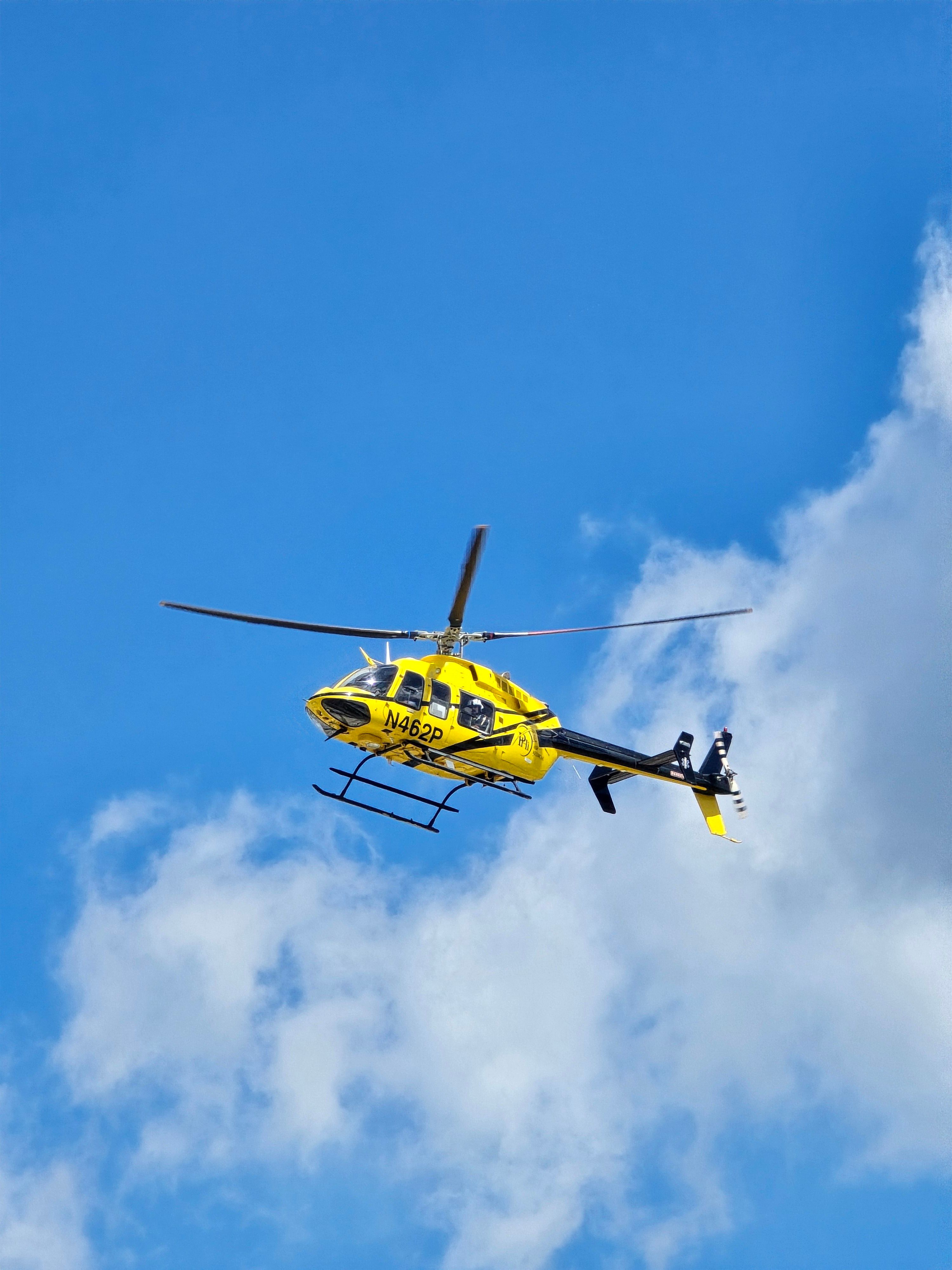 Bestuurder belt pechhulp na autopech in het buitenland