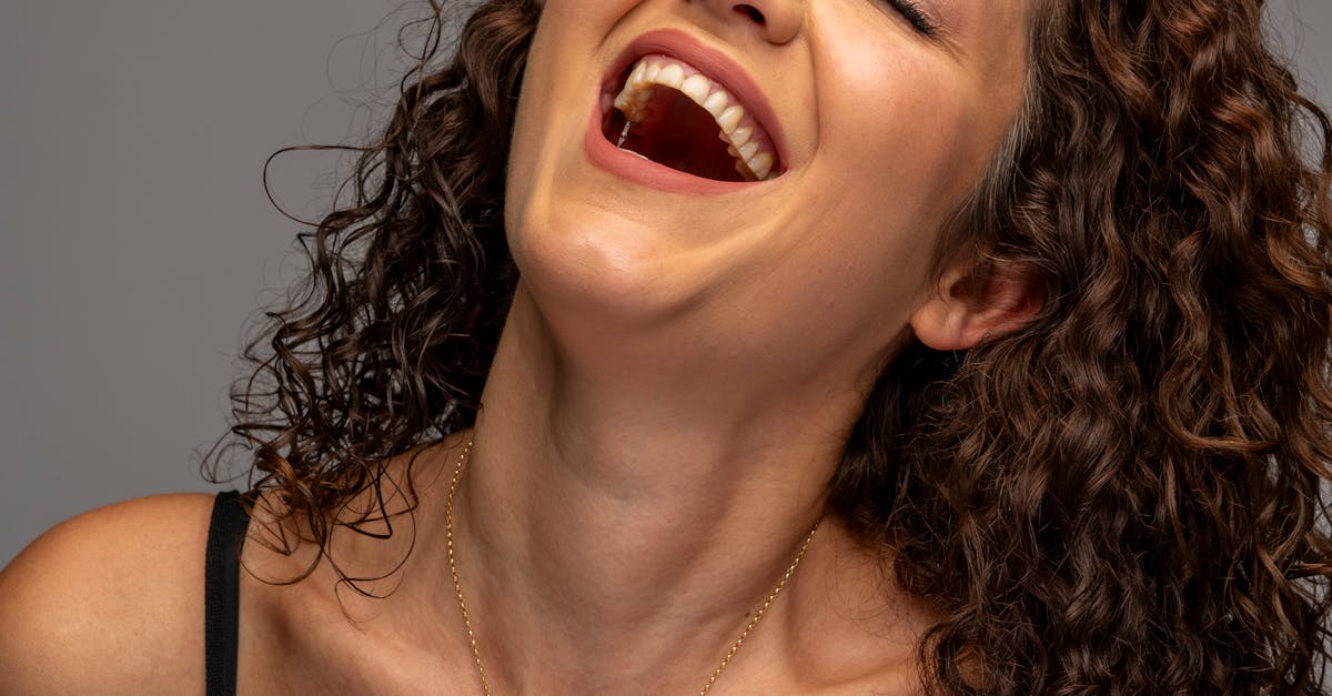 明志科技大學啟用全台首座能源電池產業人才培育基地,打造綠能新未來