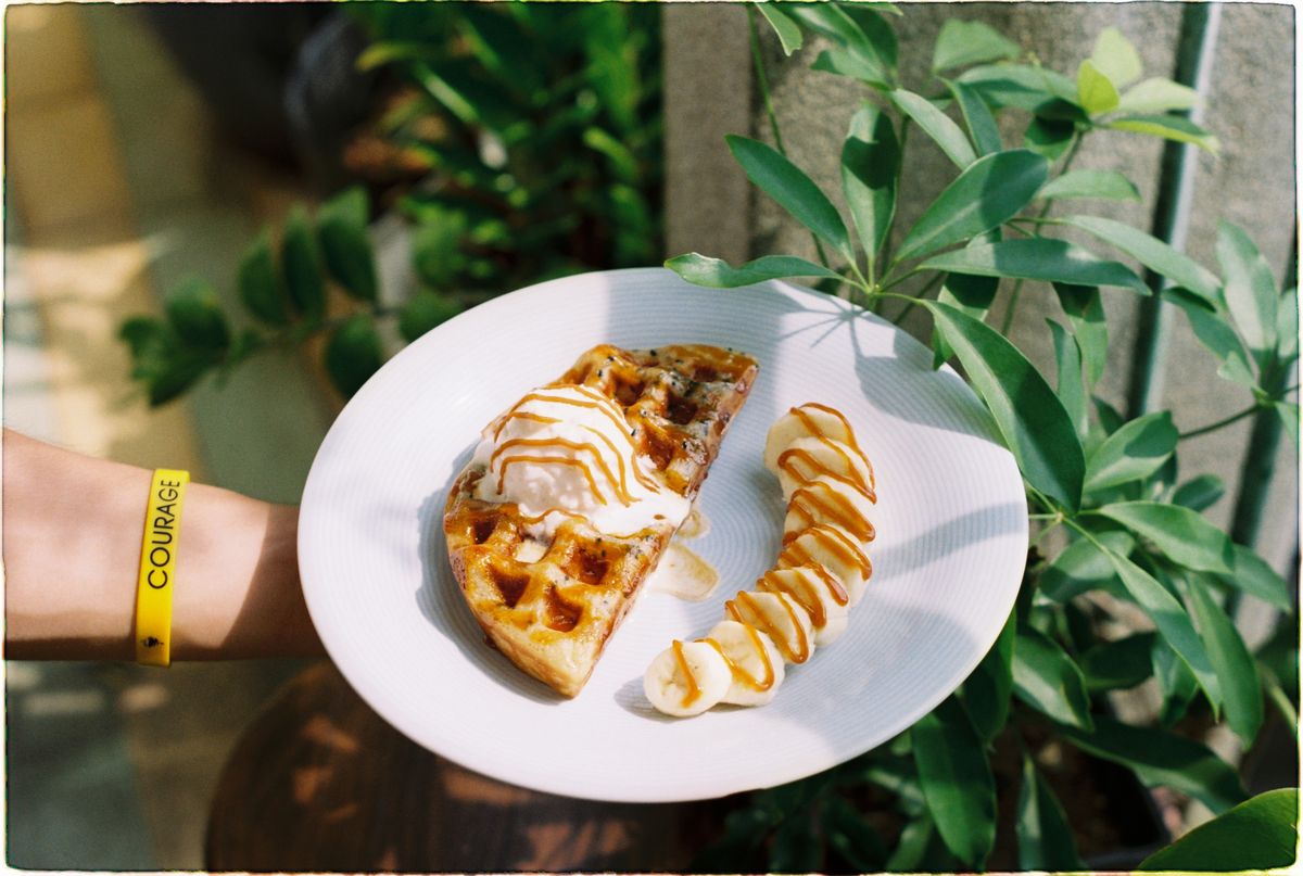 When to Serve Banana Biscoff Cake
