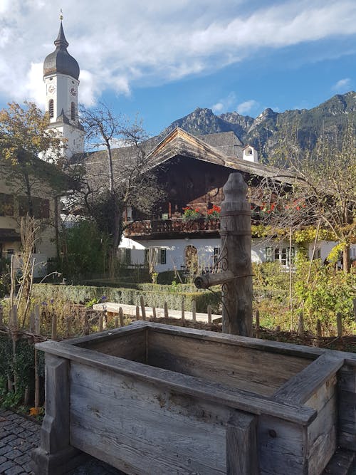 Free stock photo of church, garmisch, mountain