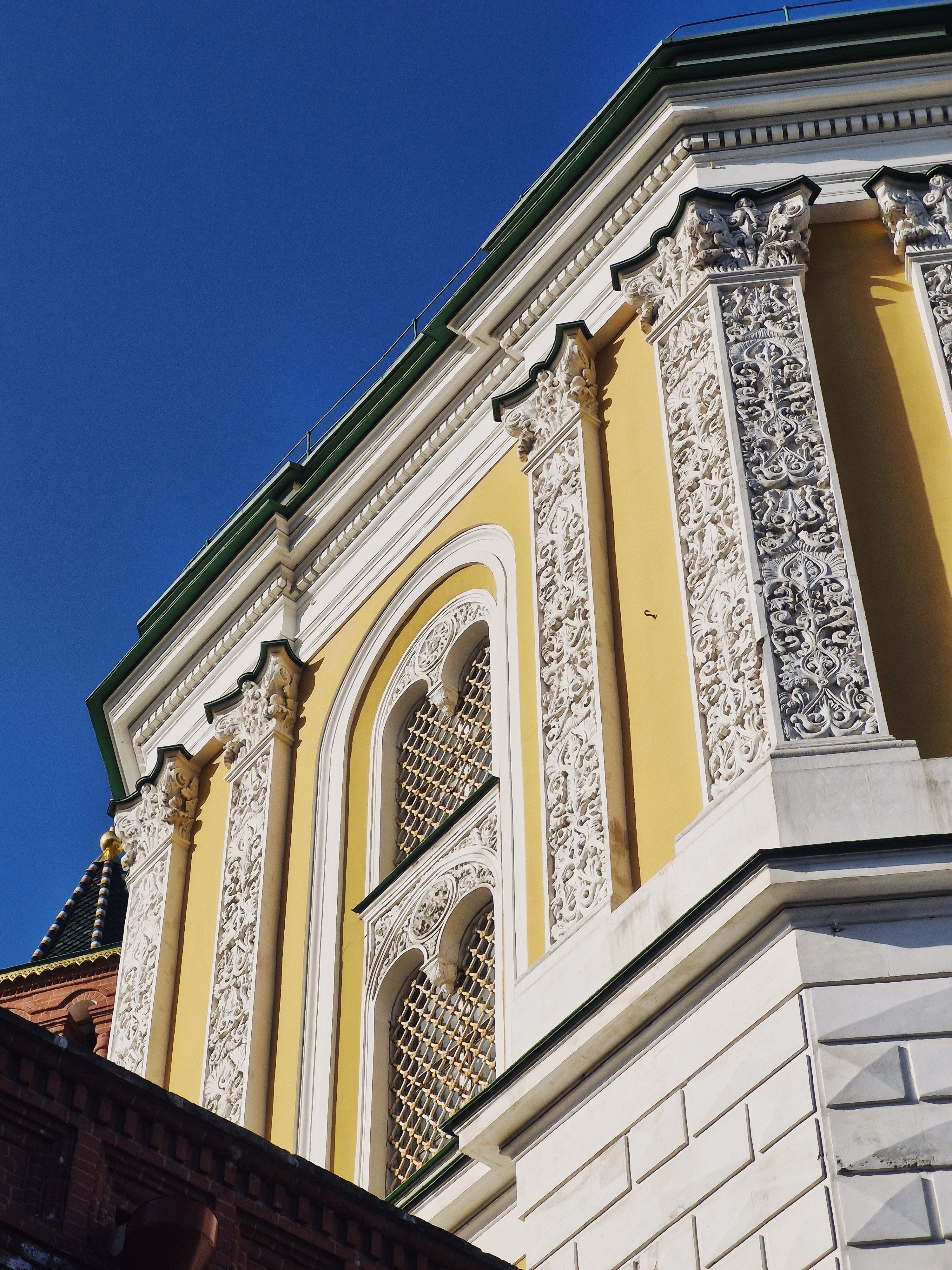 Ornate Building Facade with Classic Architecture · Free Stock Photo