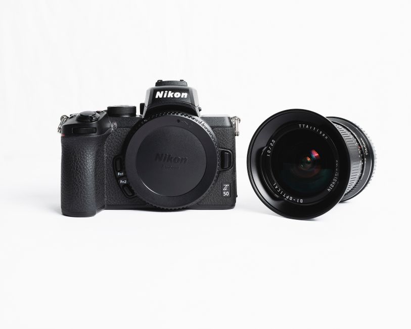 Exploring the Features That Set the Nikon Z50 Apart