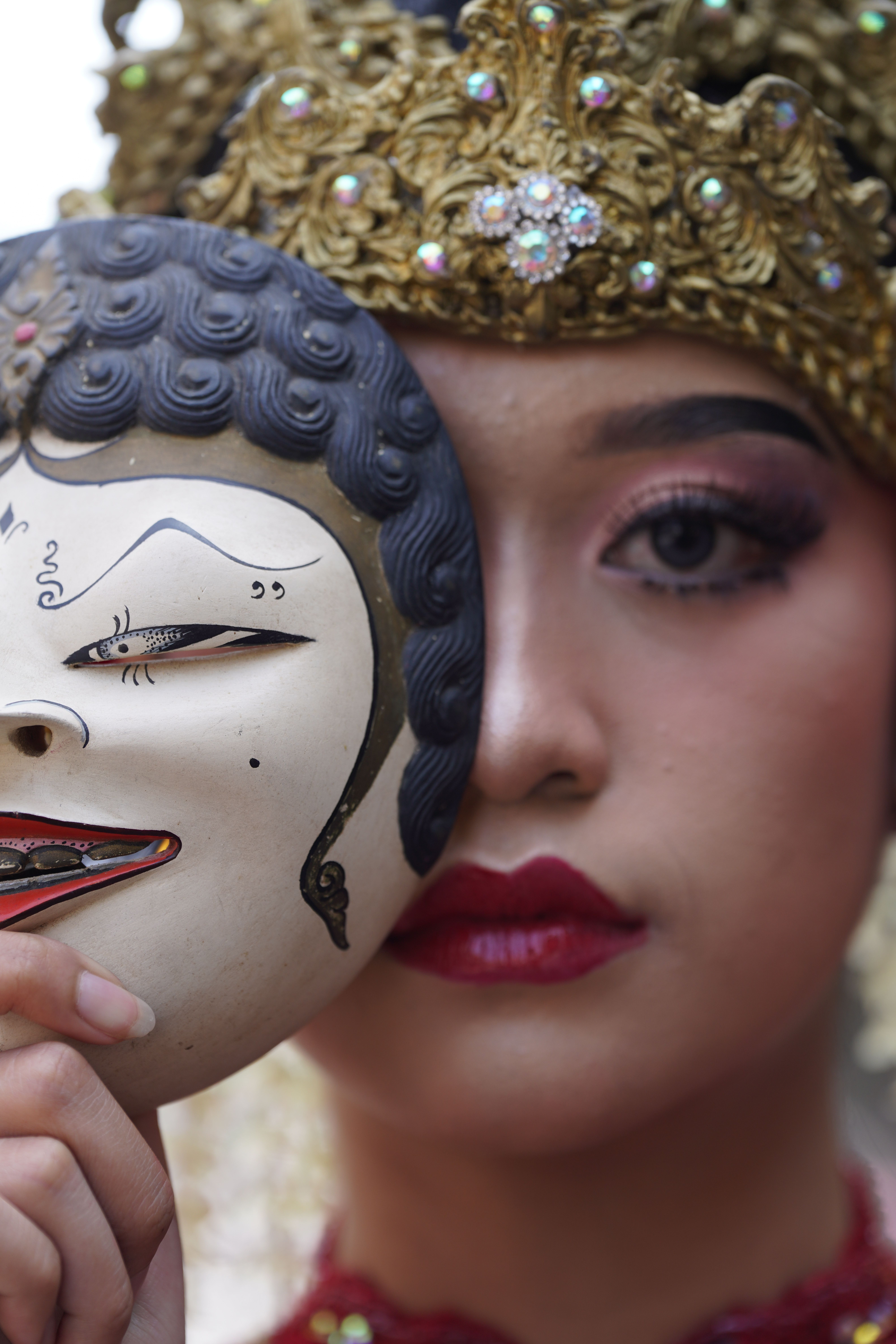 Traditional Javanese Dancer with Decorative Mask · Free Stock Photo