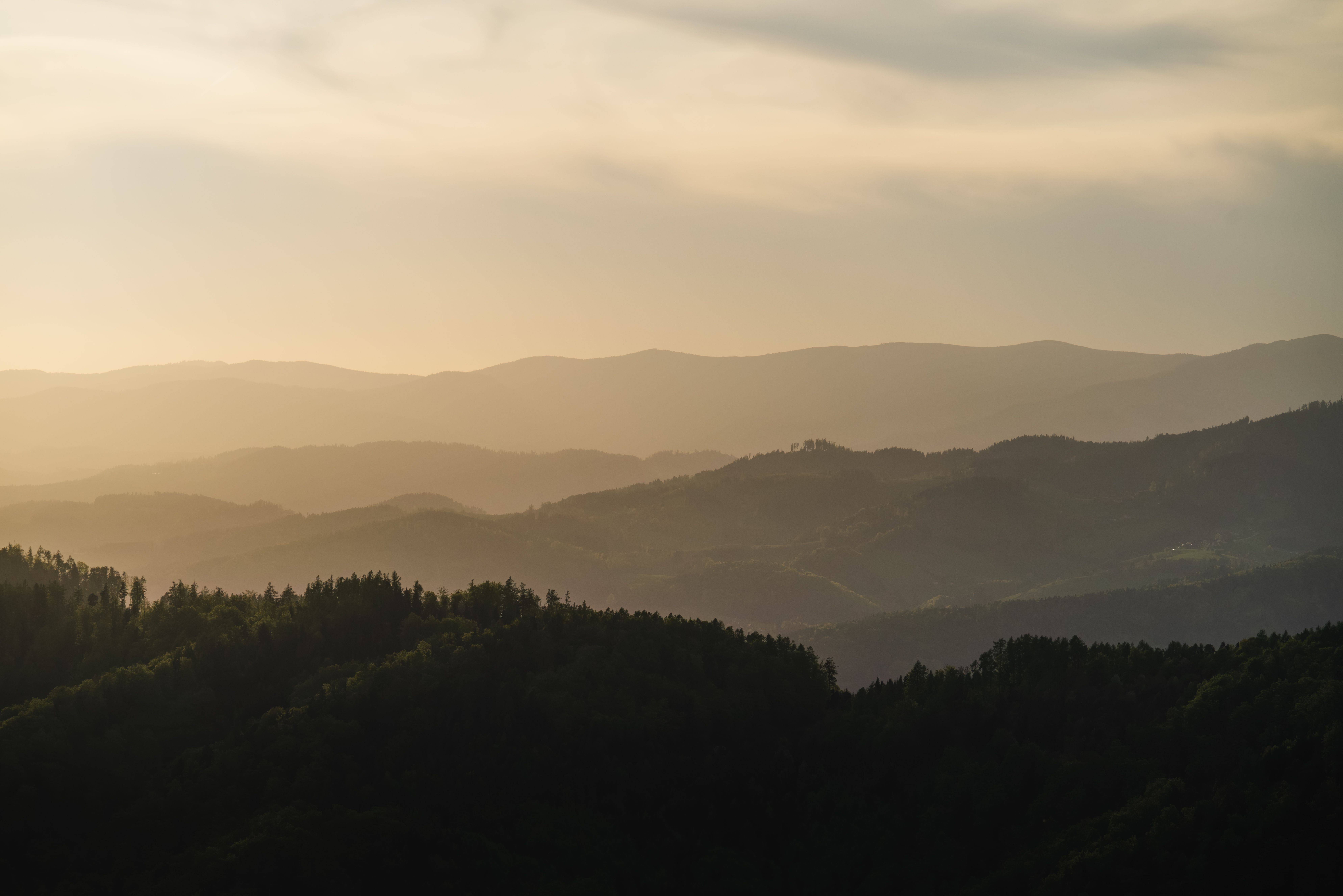 Peaceful Mountain Sunset in Graz, Austria · Free Stock Photo