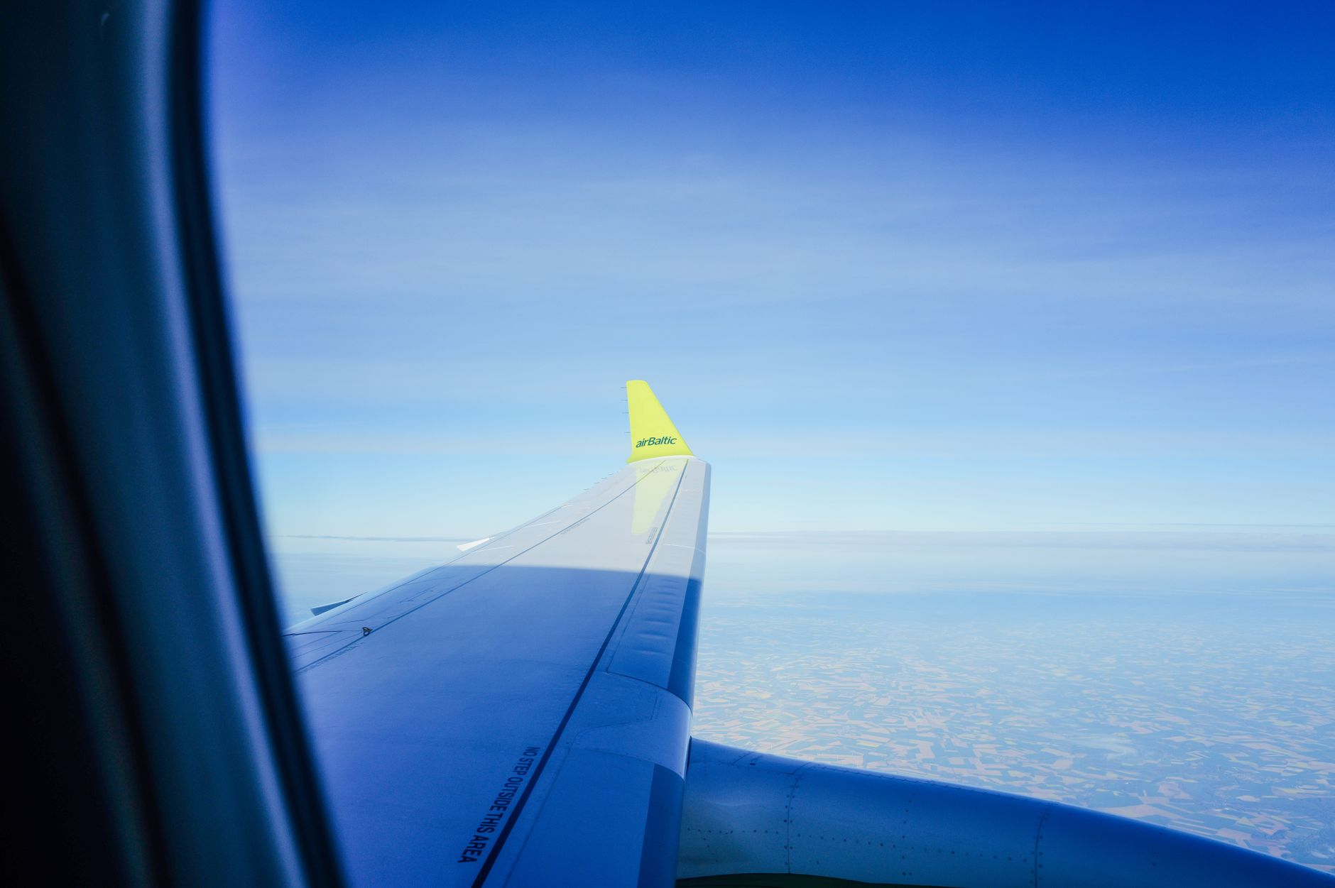 How to Beat Jet Lag on Long Haul Flights