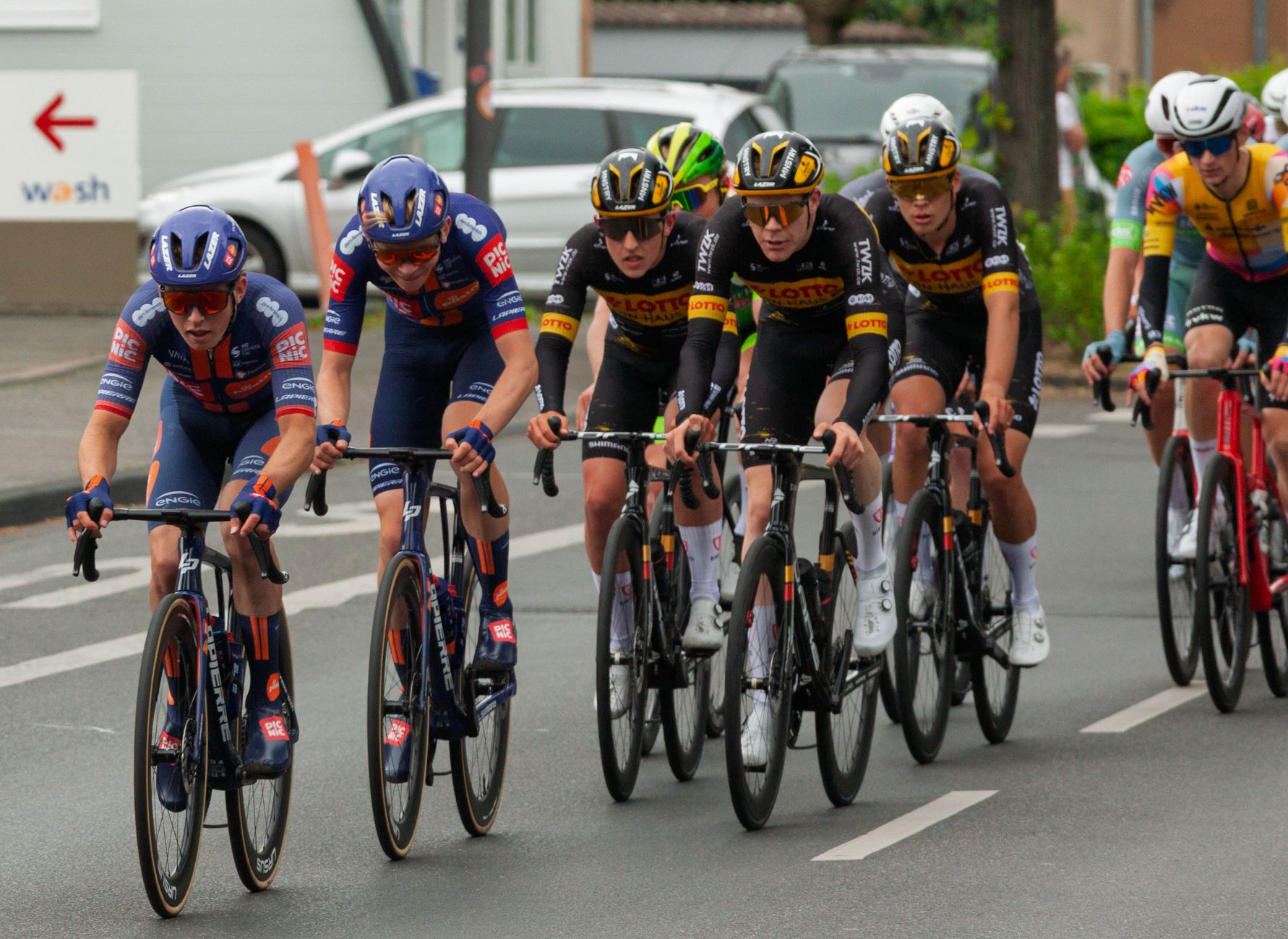 Moet de fietshelm verplicht worden?