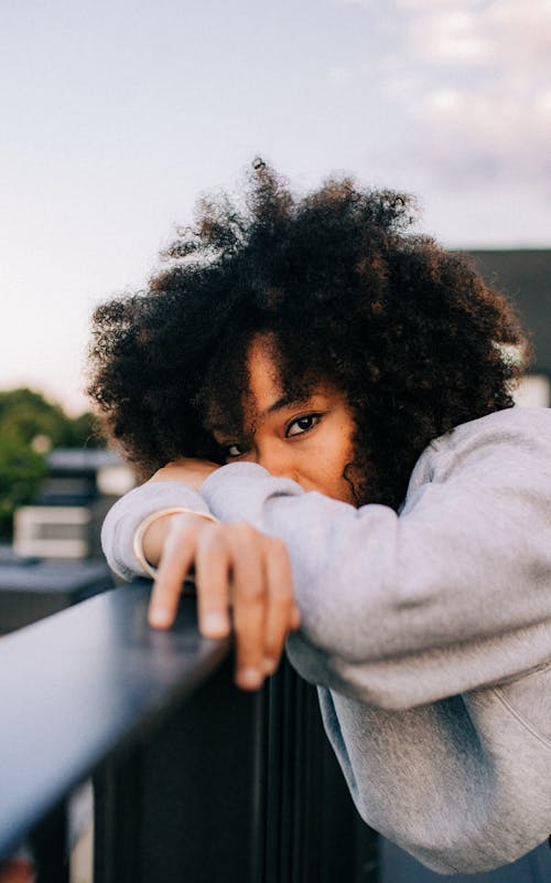 Imagine de stoc gratuită din adâncime de câmp, adolescent, afro