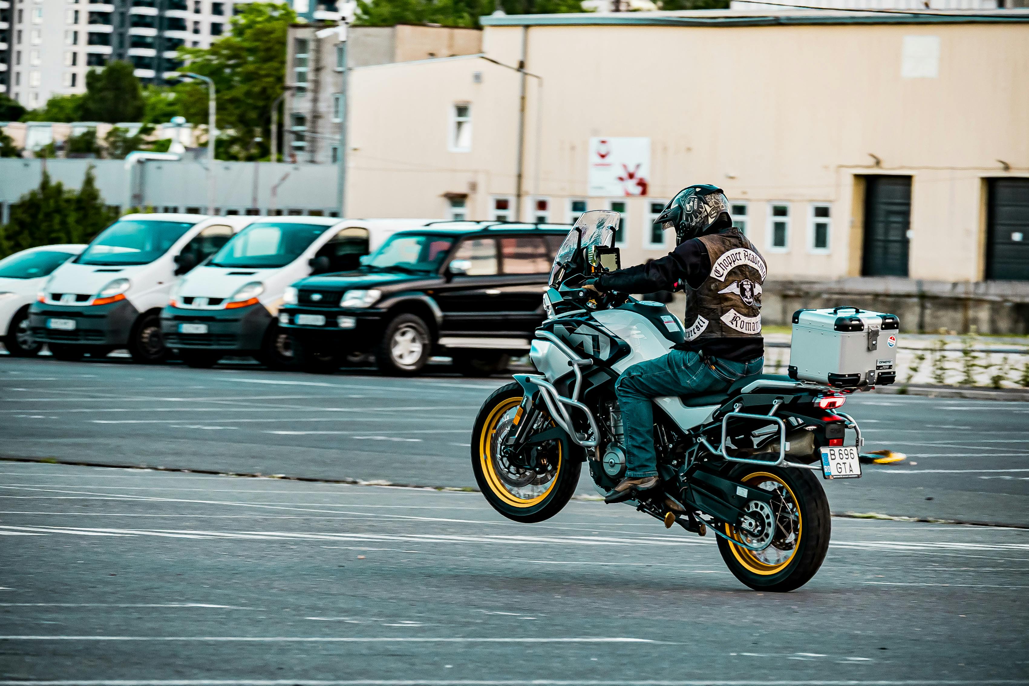 motorcycles & powersports s.r.o motorcycle powersports show — Photo by Ene Marius on Pexels
