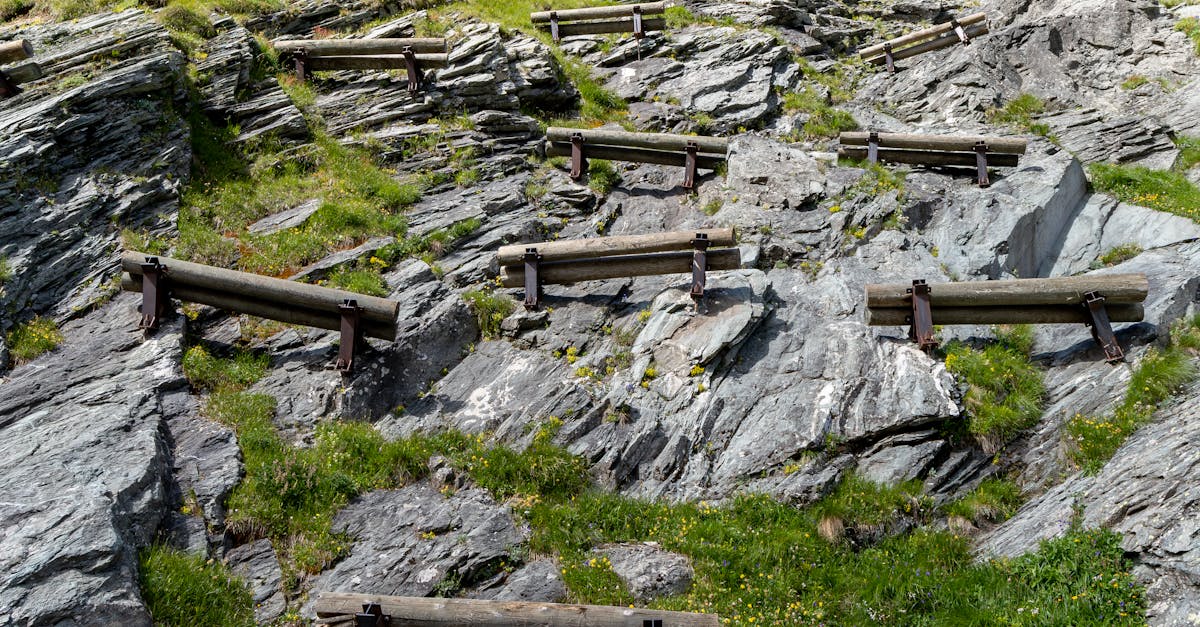 三峽釀3死車禍後,淡水「夾縫人行道」引爆民怨